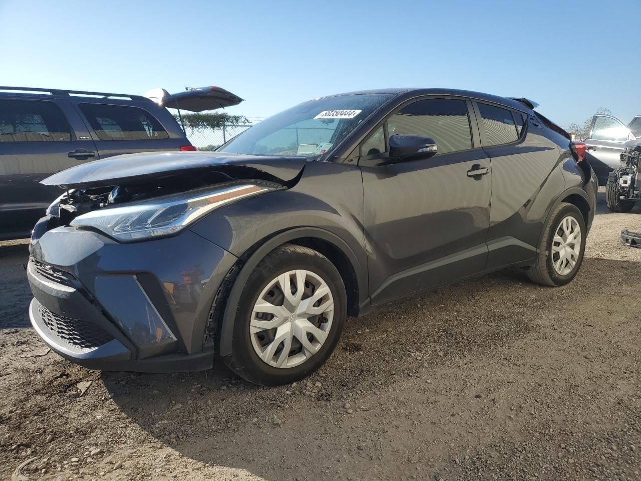 TOYOTA C-HR XLE 2021