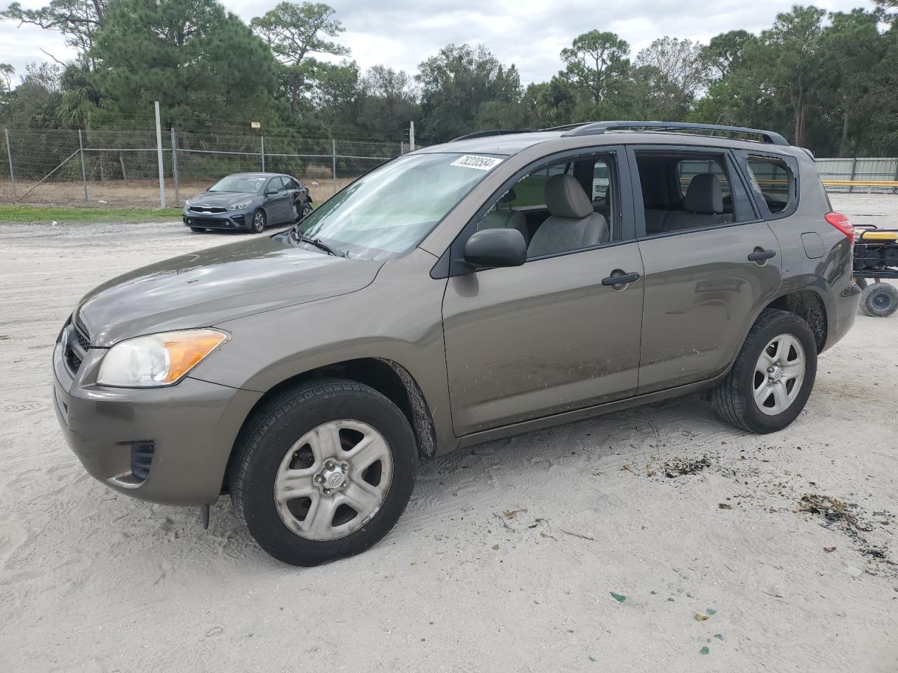 TOYOTA RAV4 2012