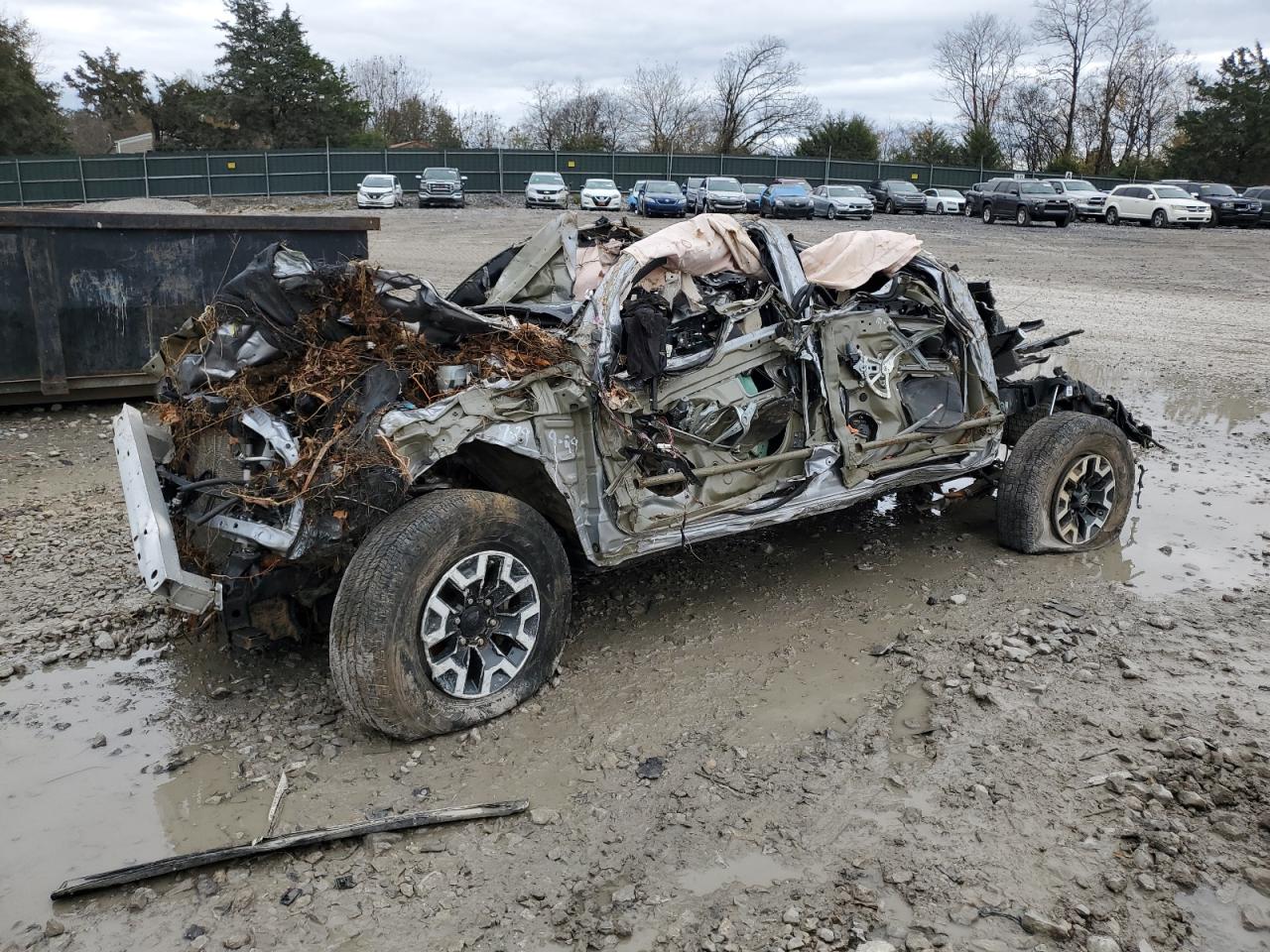 TOYOTA TACOMA DOU 2018