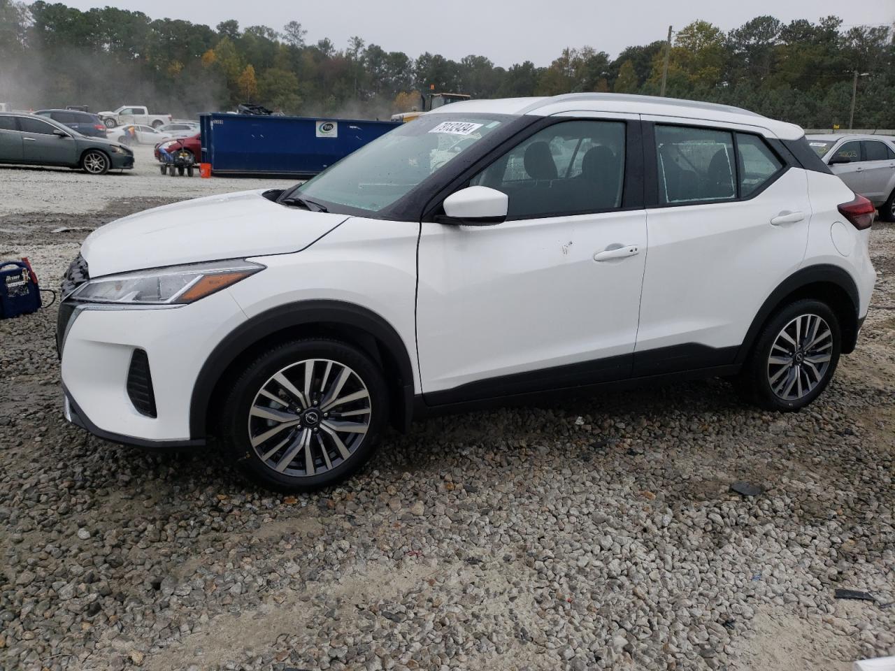 NISSAN KICKS SV 2024