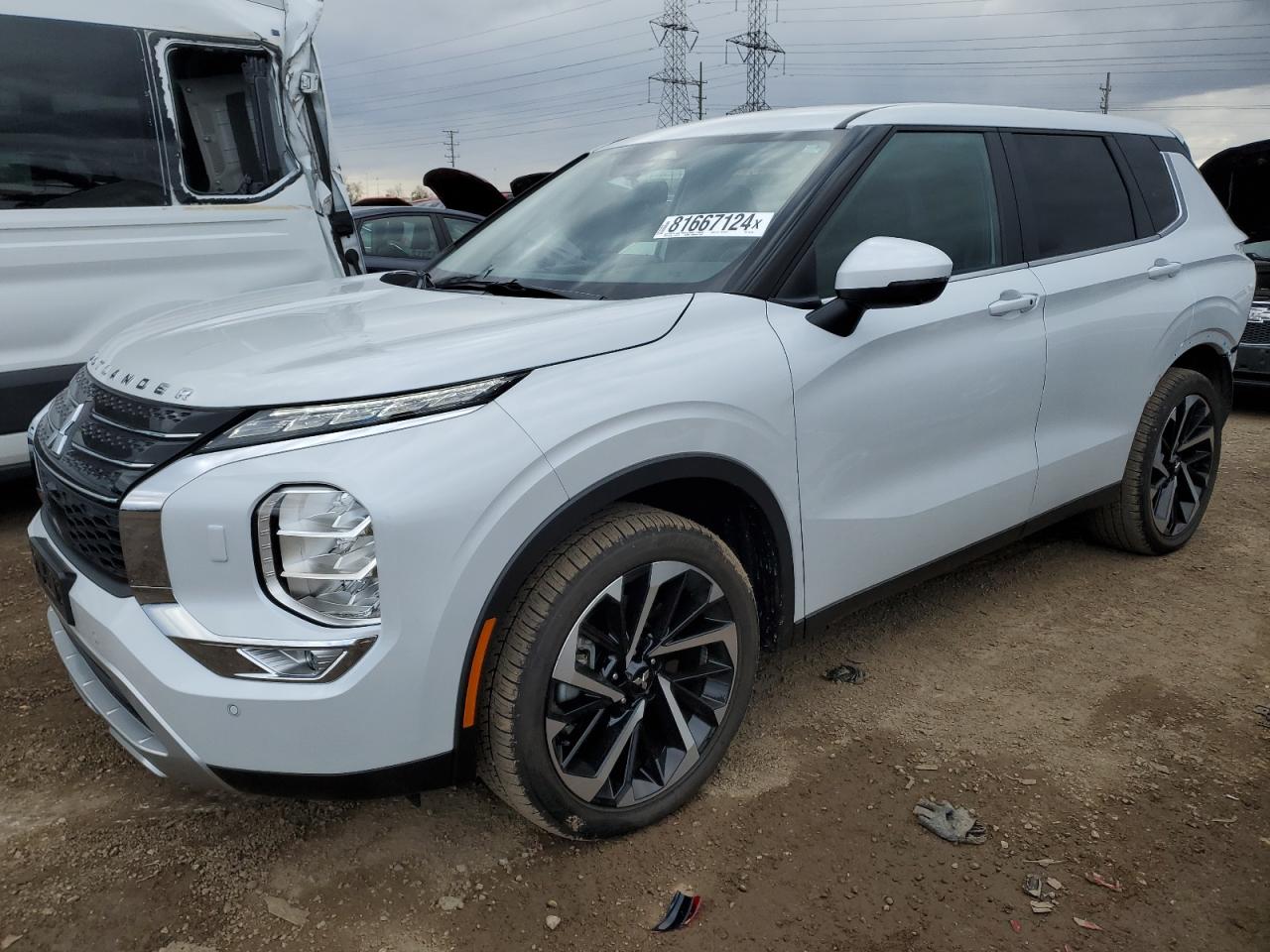 MITSUBISHI OUTLANDER 2023