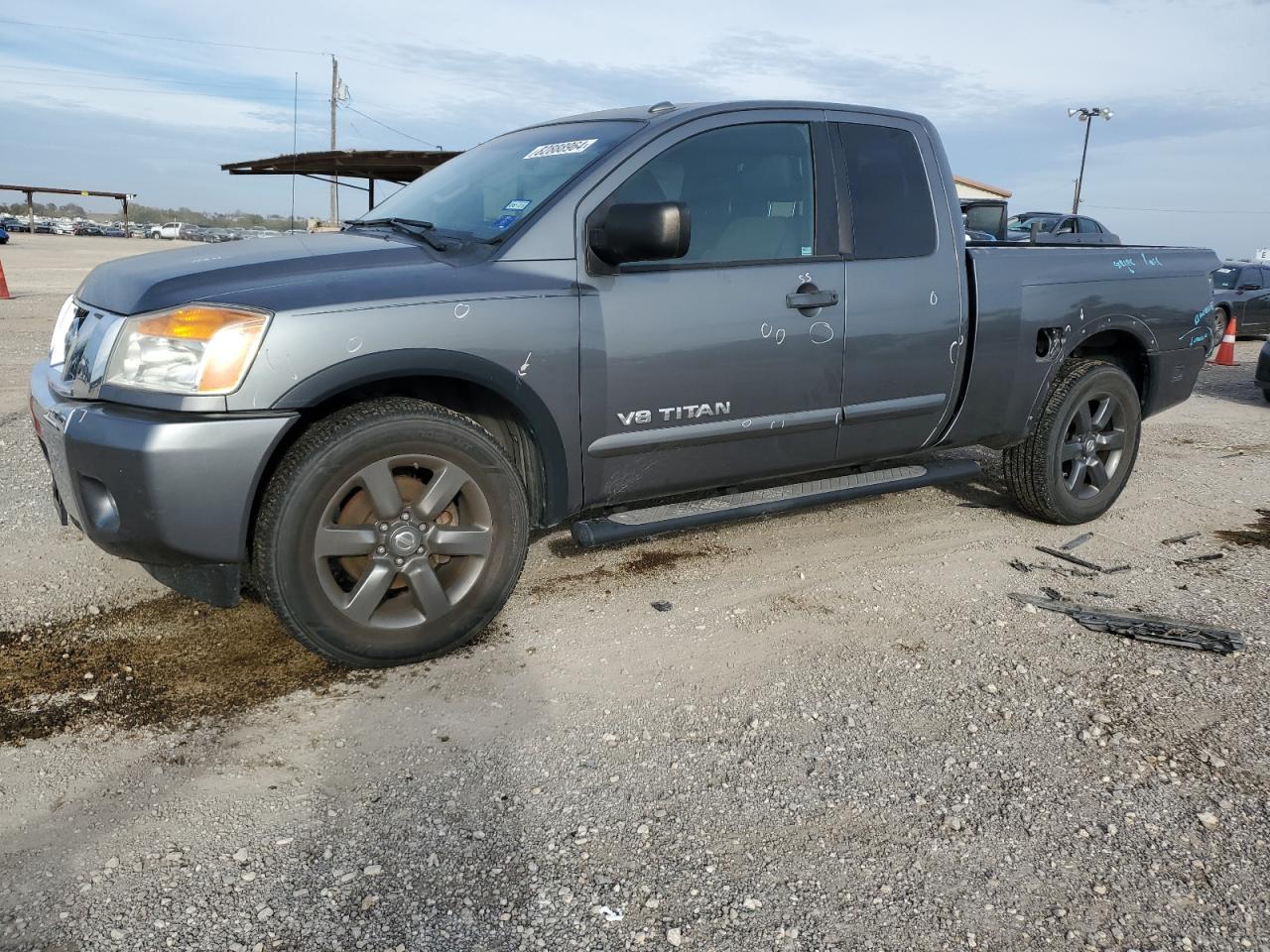 NISSAN TITAN S 2015