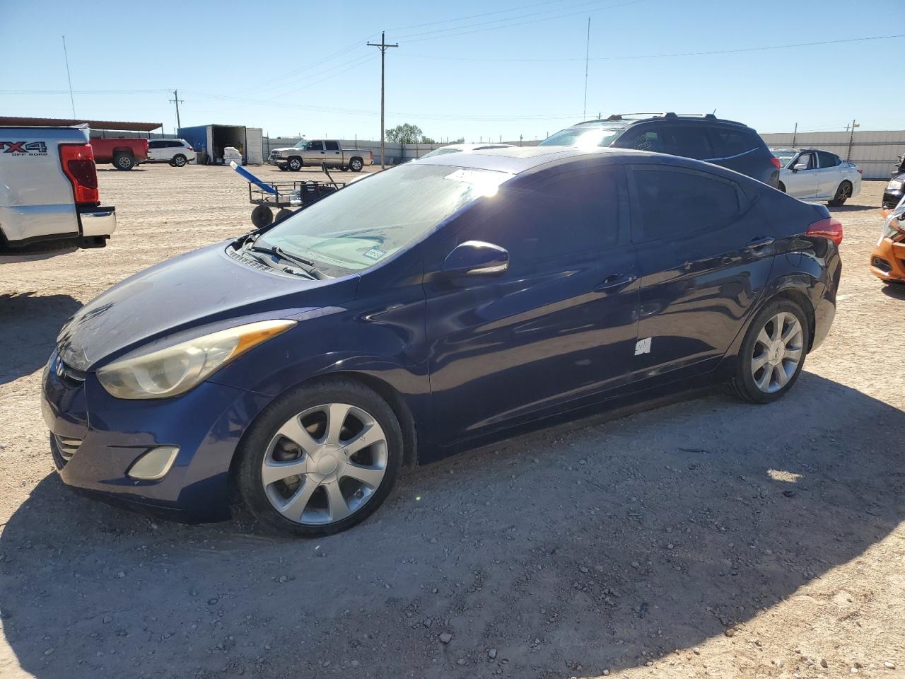 HYUNDAI ELANTRA GL 2013