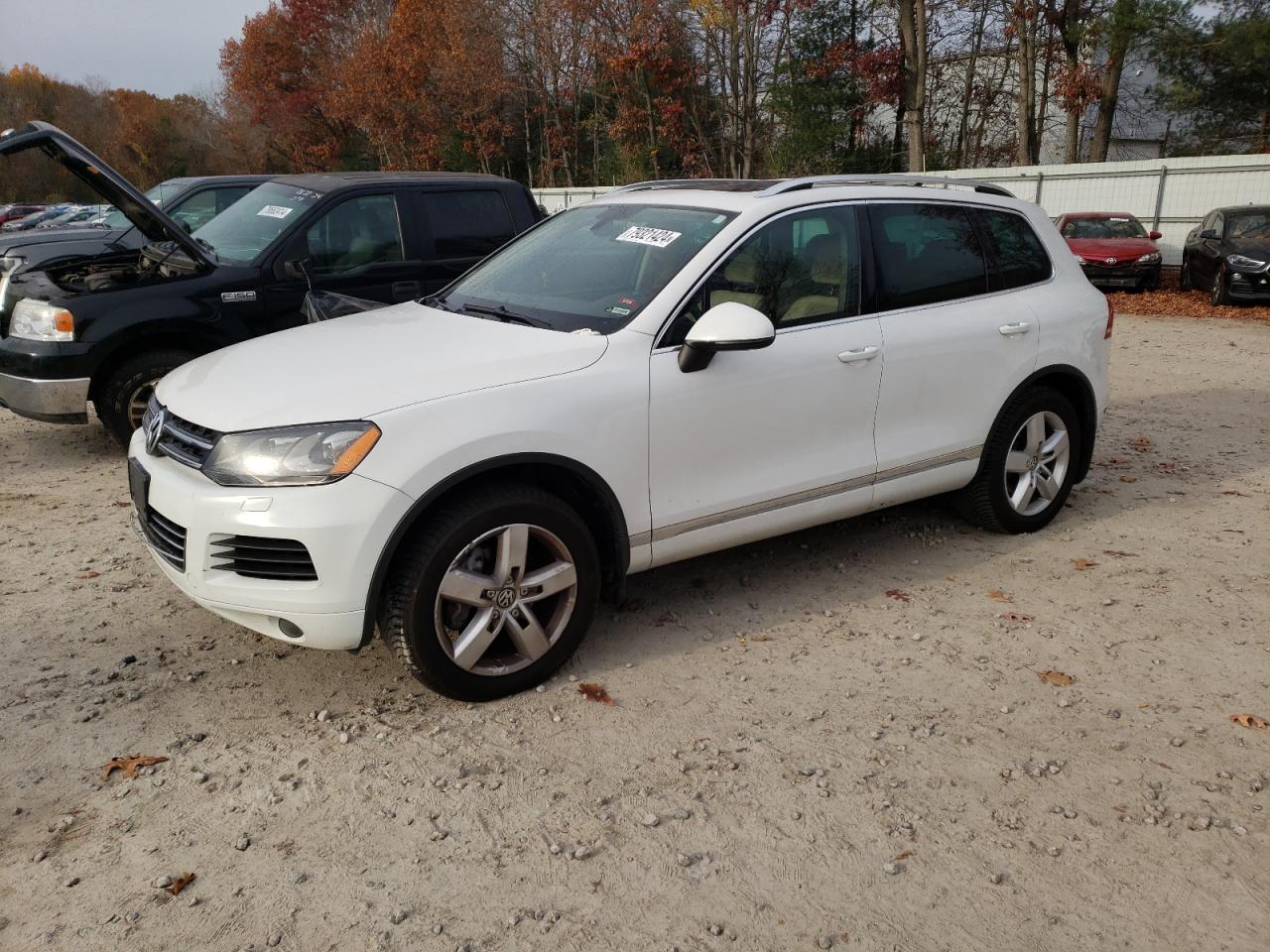 VOLKSWAGEN TOUAREG V6 2014
