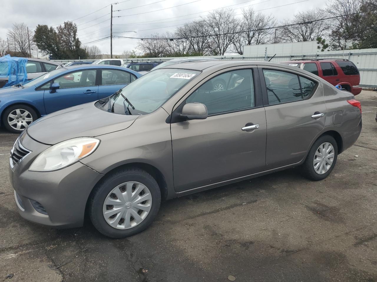 NISSAN VERSA S 2012