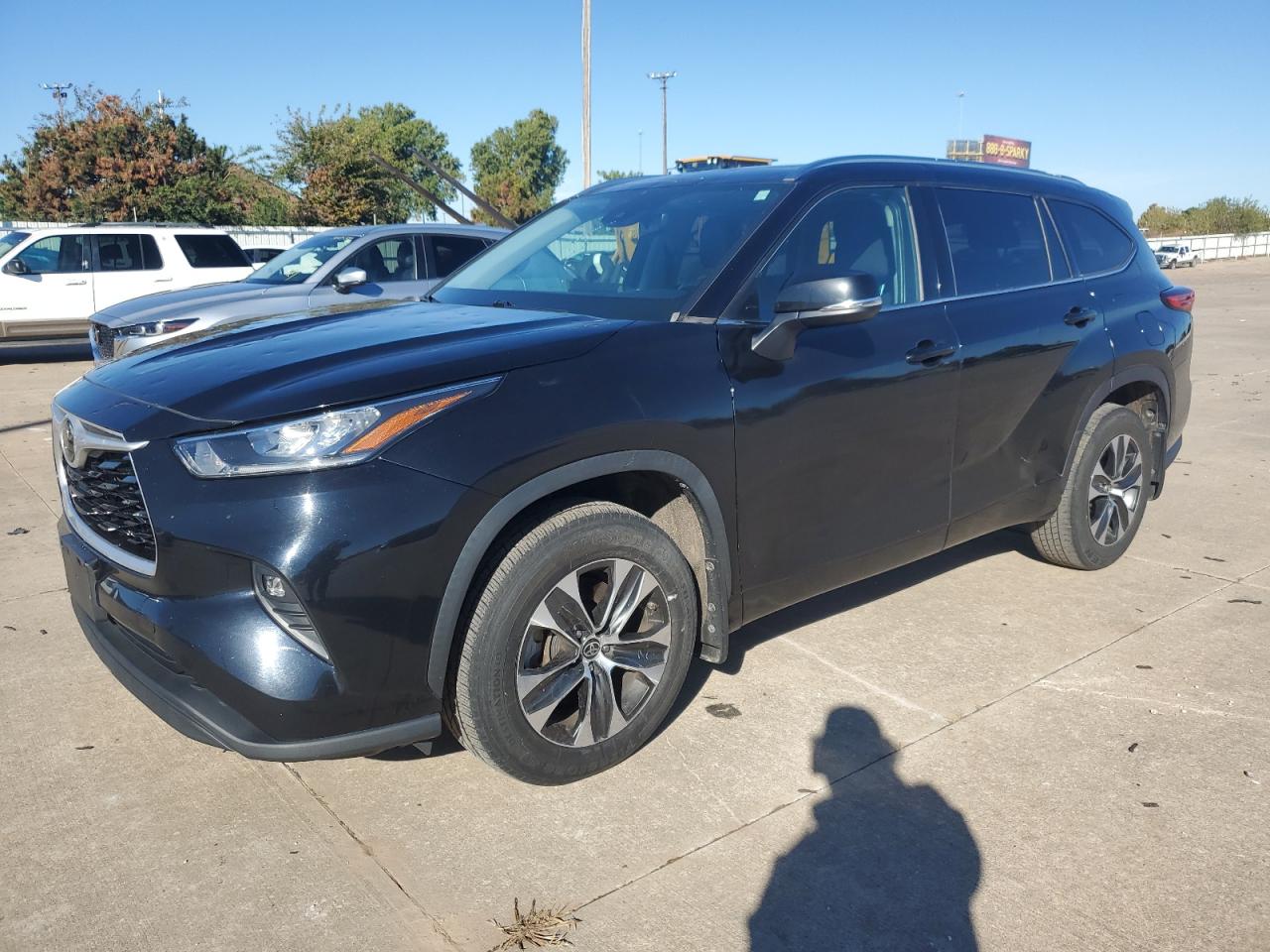 TOYOTA HIGHLANDER 2020