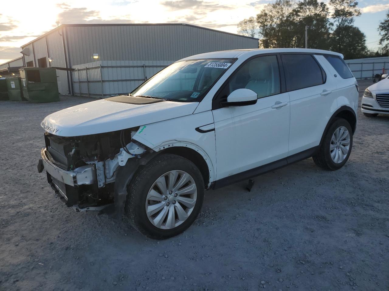 LAND ROVER DISCOVERY 2022