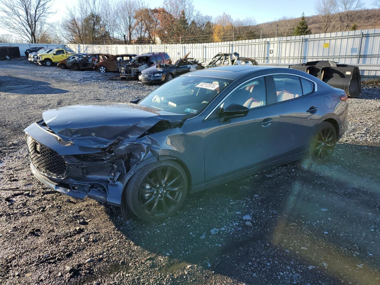 MAZDA 3 2023