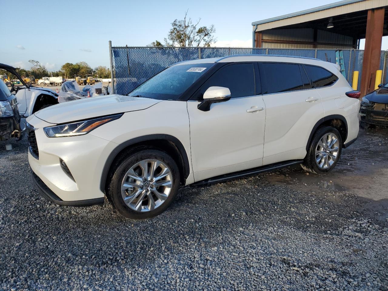 TOYOTA HIGHLANDER 2020