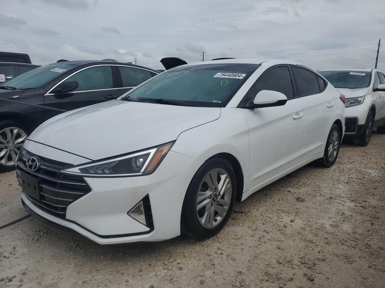 HYUNDAI ELANTRA SE 2020