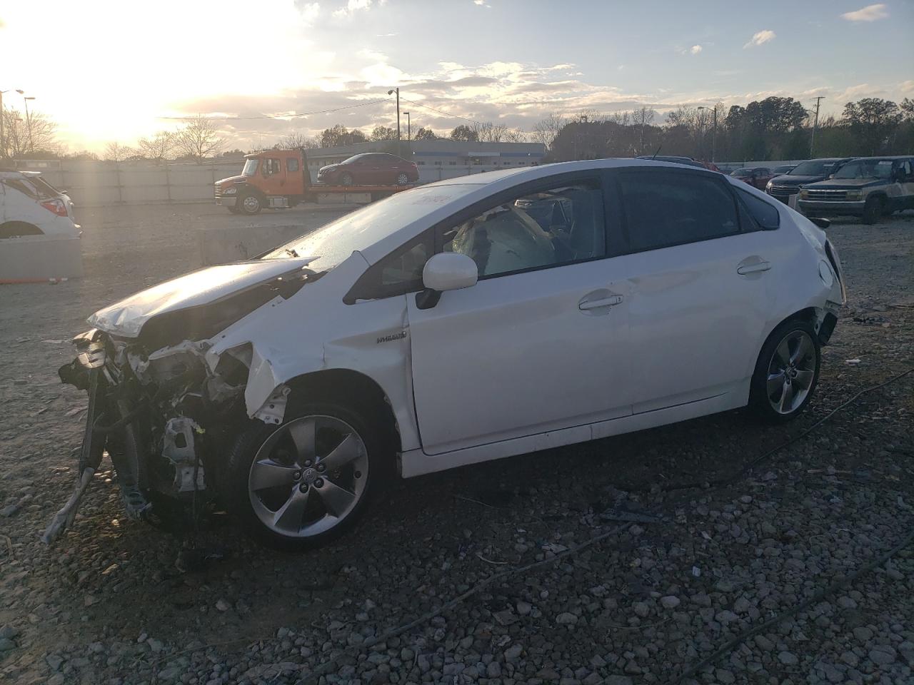 TOYOTA PRIUS 2013