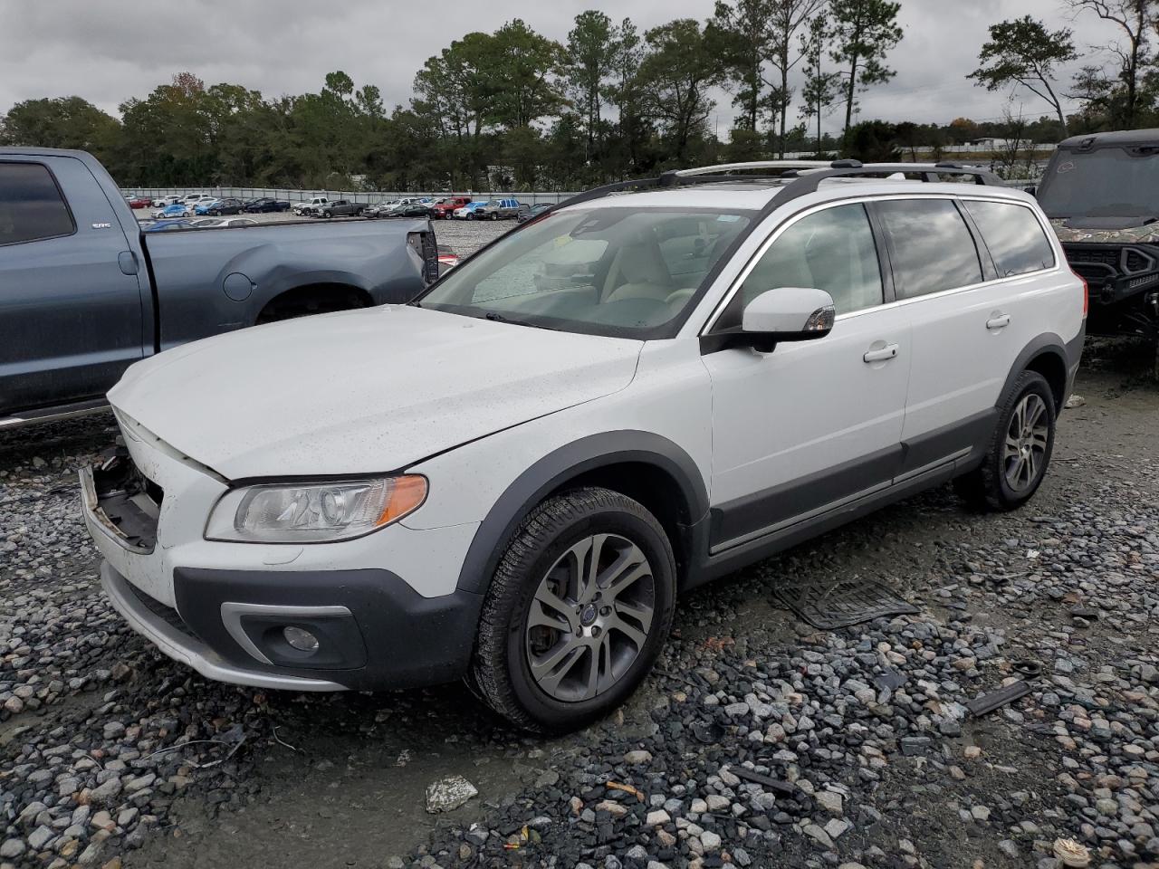 VOLVO XC70 T5 PL 2015