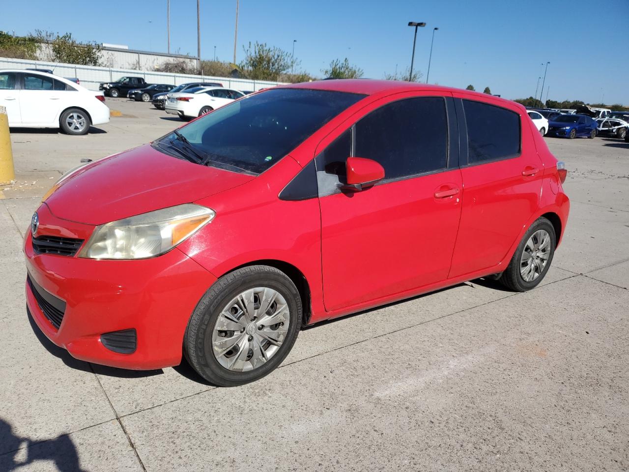 TOYOTA YARIS 2013
