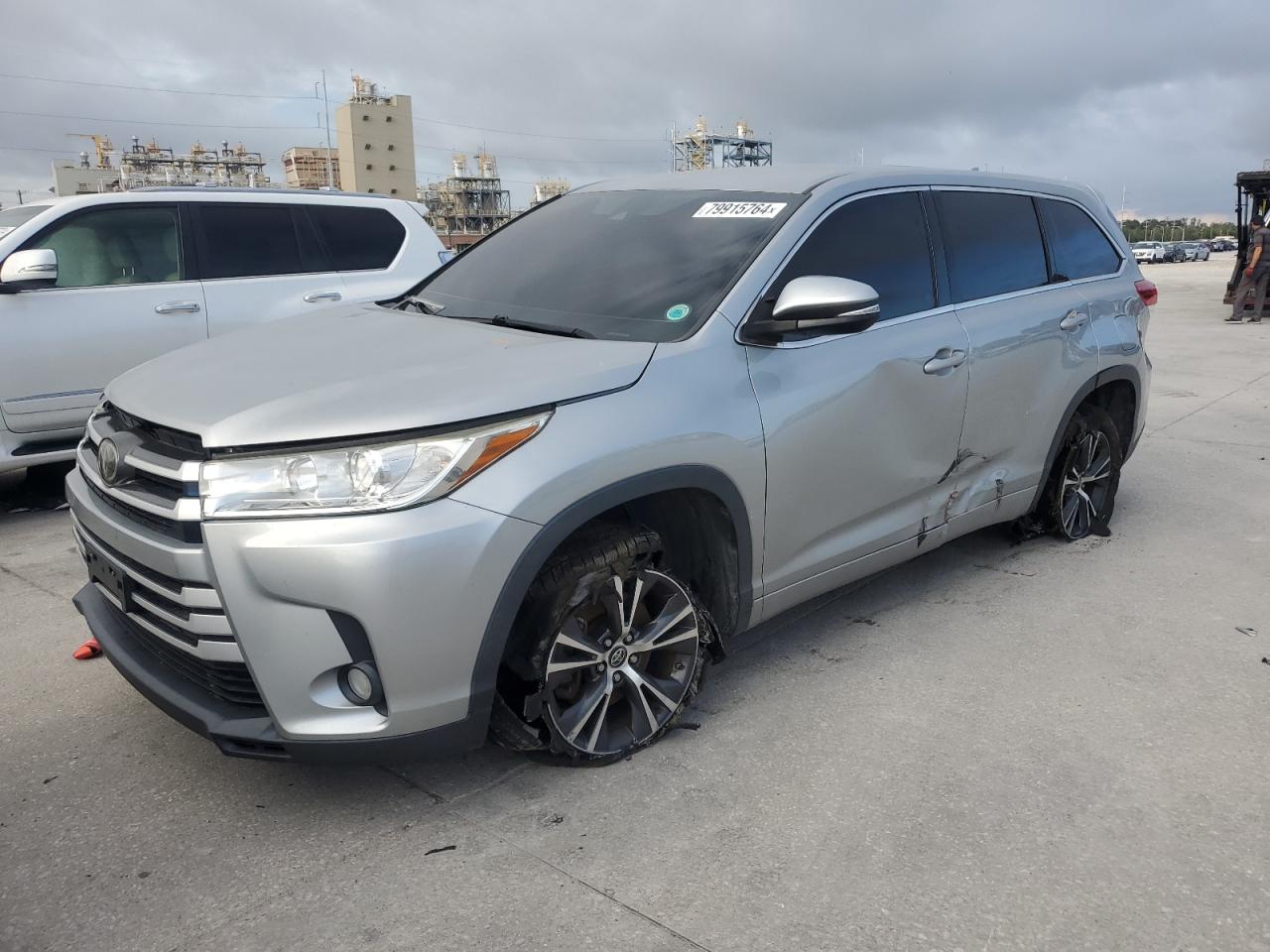 TOYOTA HIGHLANDER 2017