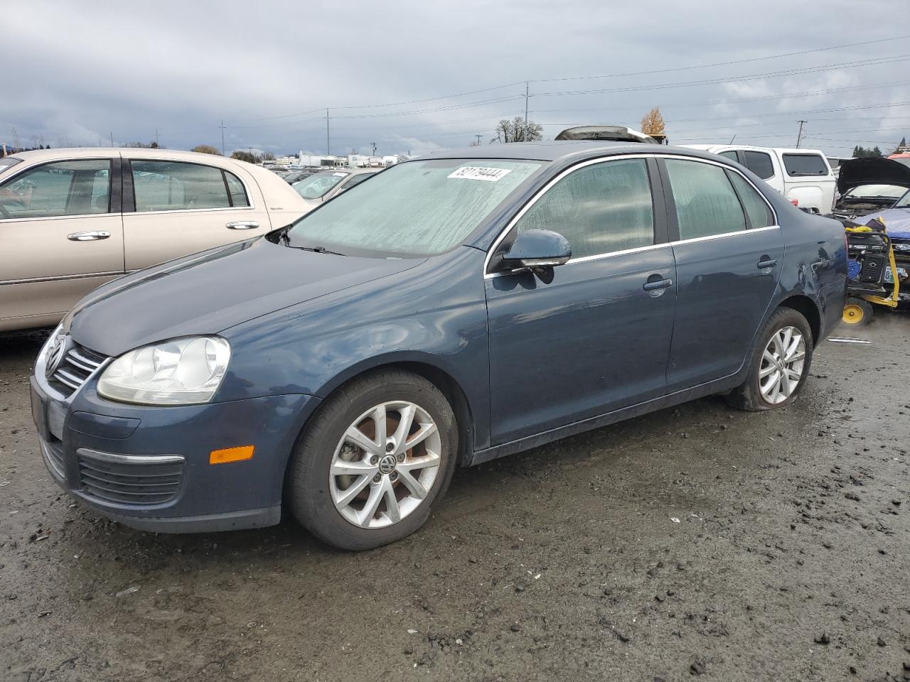 VOLKSWAGEN JETTA 2010