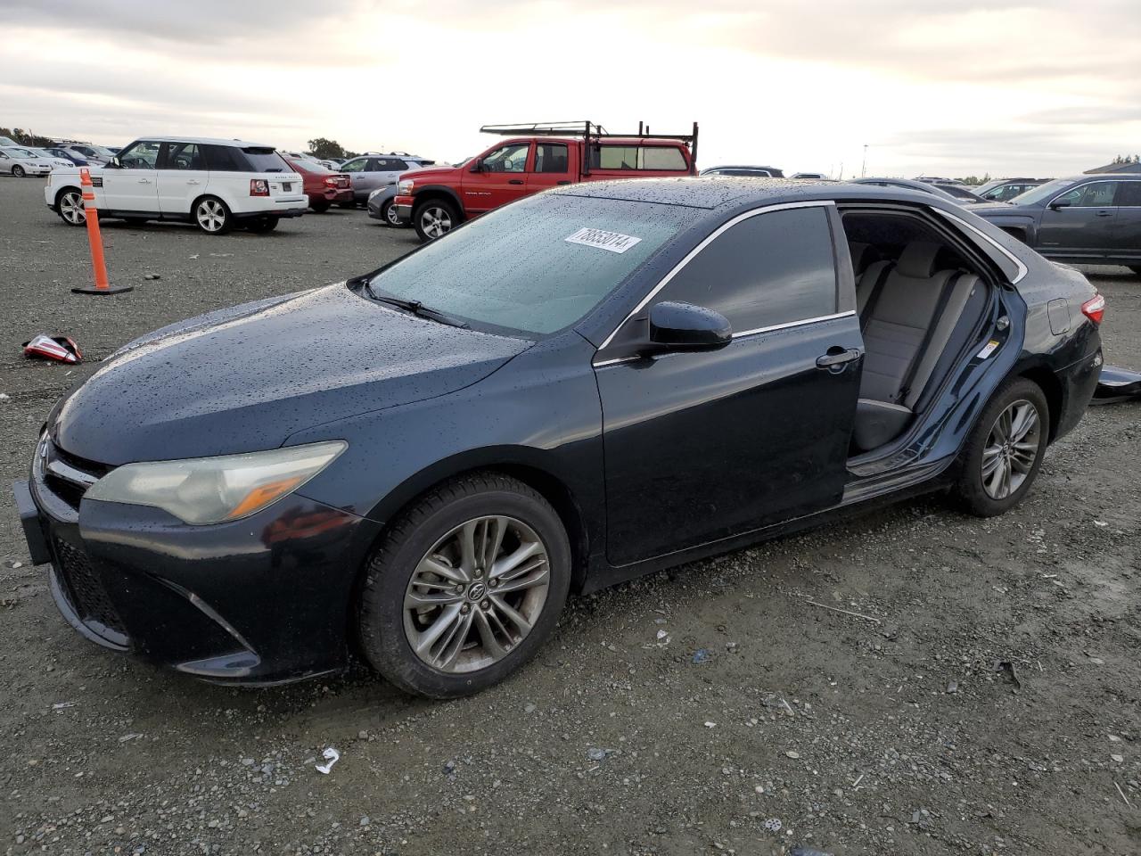 TOYOTA CAMRY LE 2016