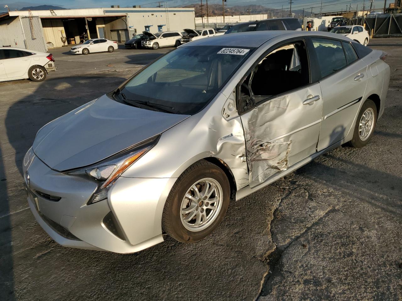 TOYOTA PRIUS 2016