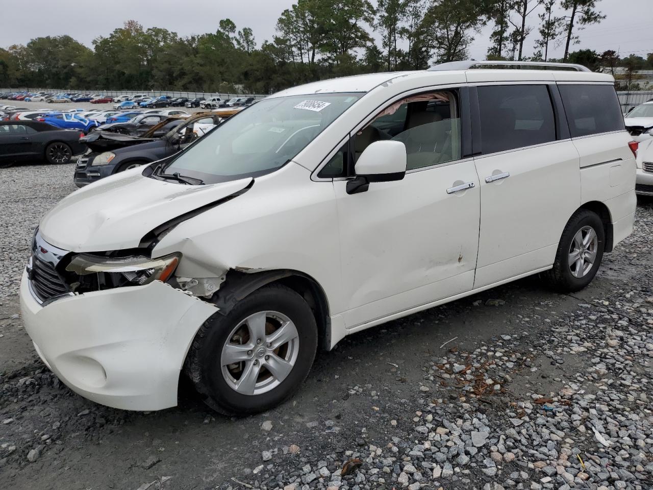 NISSAN QUEST 2015