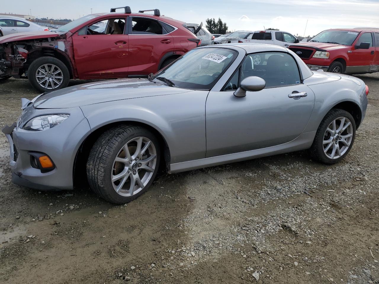 MAZDA MX-5 MIATA 2015
