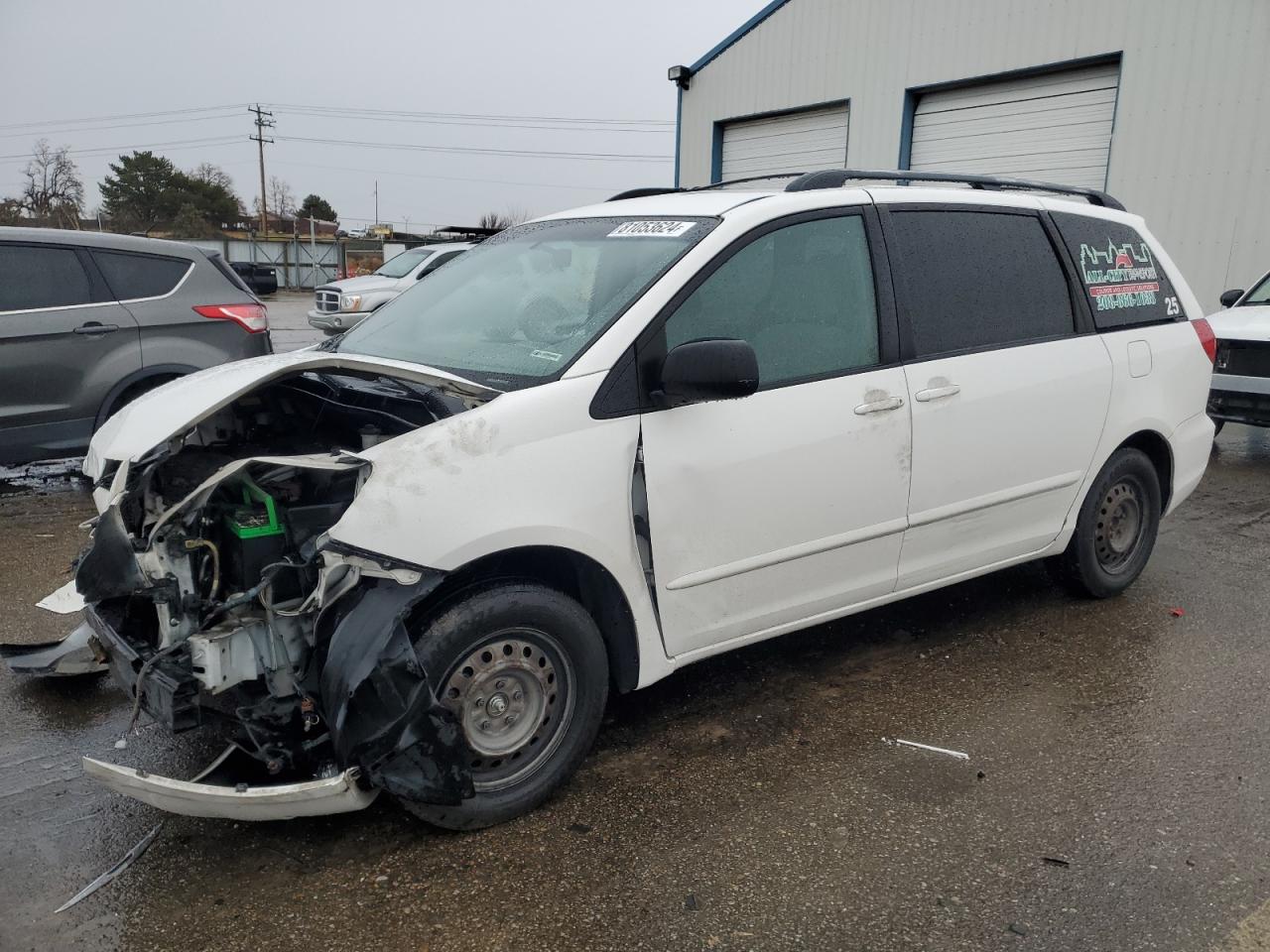 TOYOTA SIENNA CE 2006