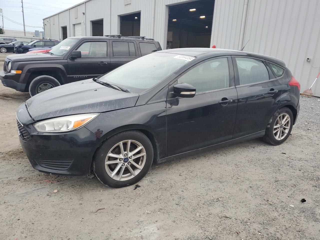 FORD FOCUS SE 2016