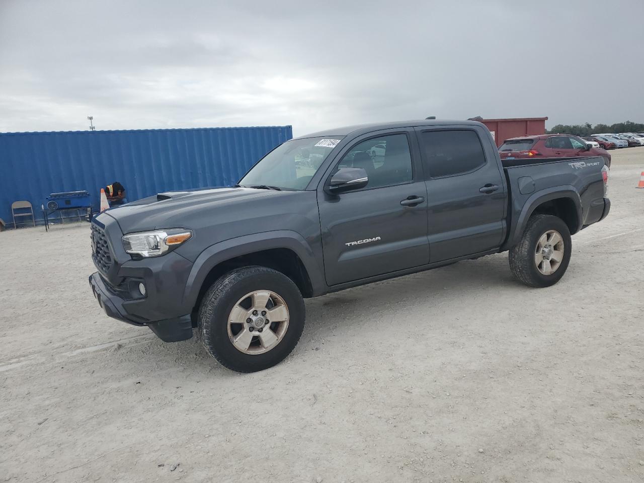 TOYOTA TACOMA DOU 2020