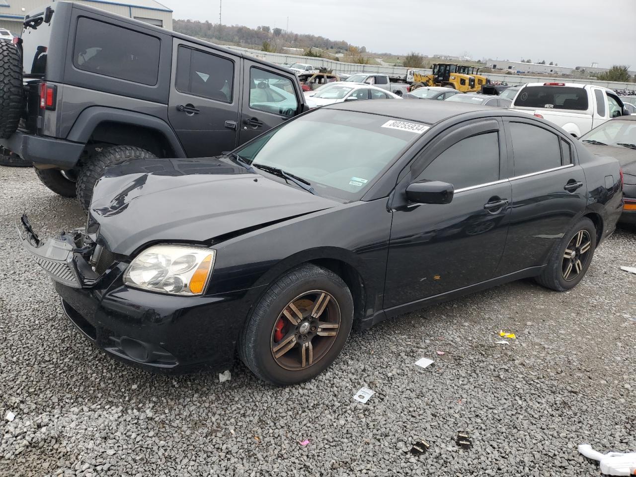 MITSUBISHI GALANT ES 2012