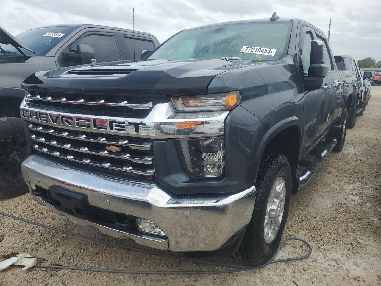 CHEVROLET SILVERADO 2020