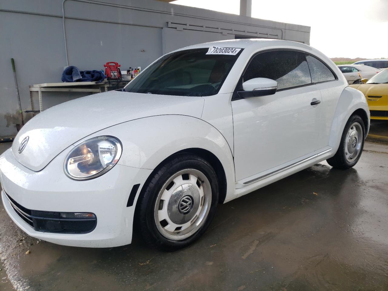 VOLKSWAGEN BEETLE 1.8 2015