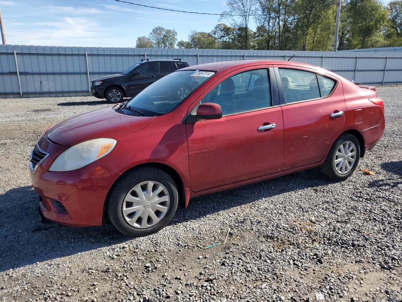 NISSAN VERSA S 2014