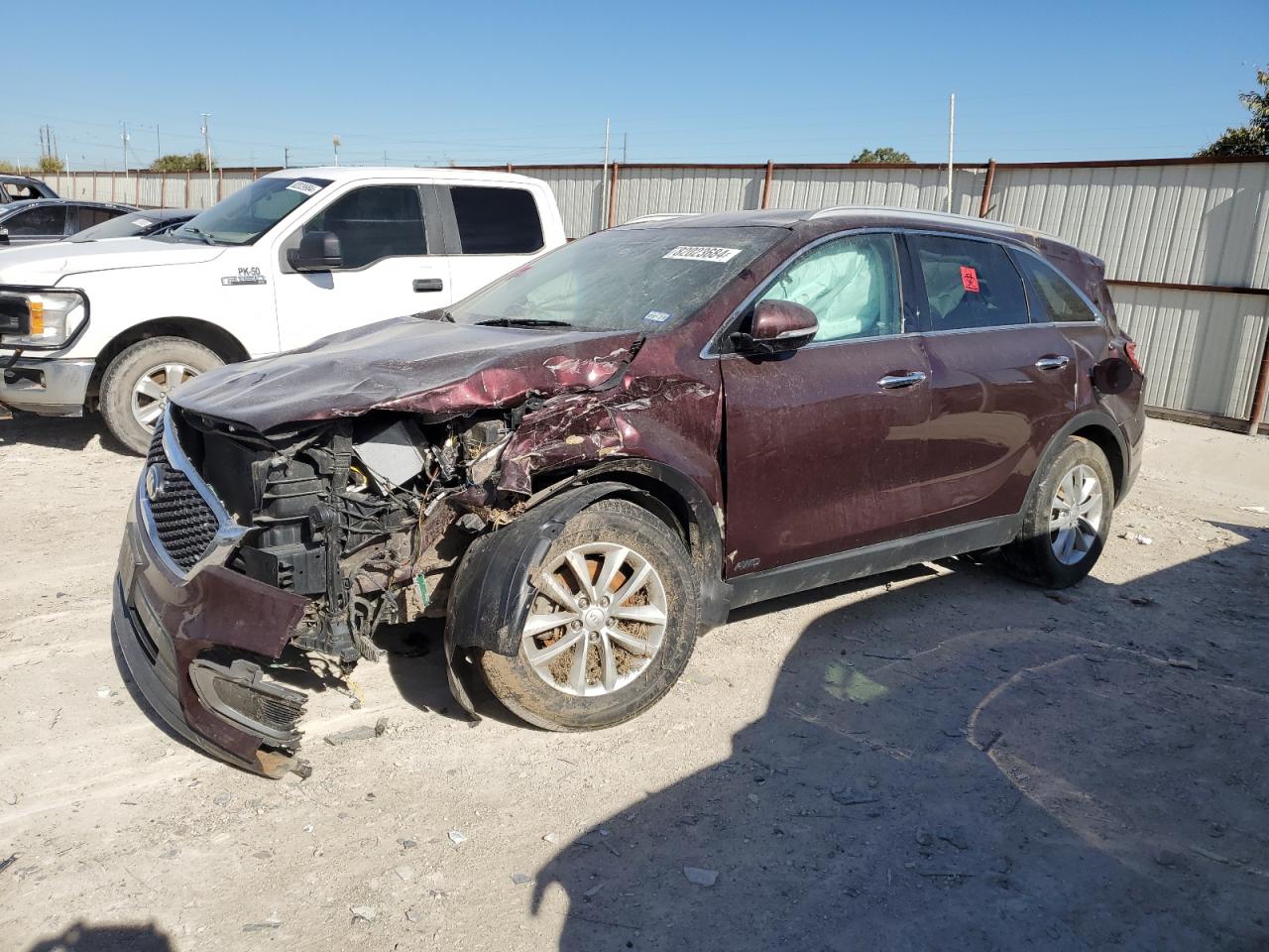 KIA SORENTO LX 2017