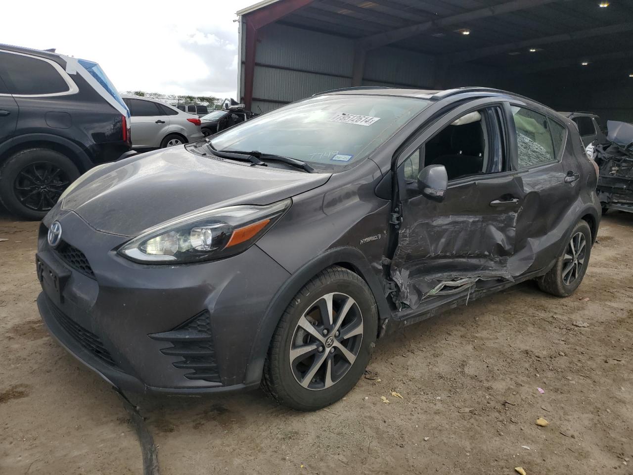 TOYOTA PRIUS C 2018