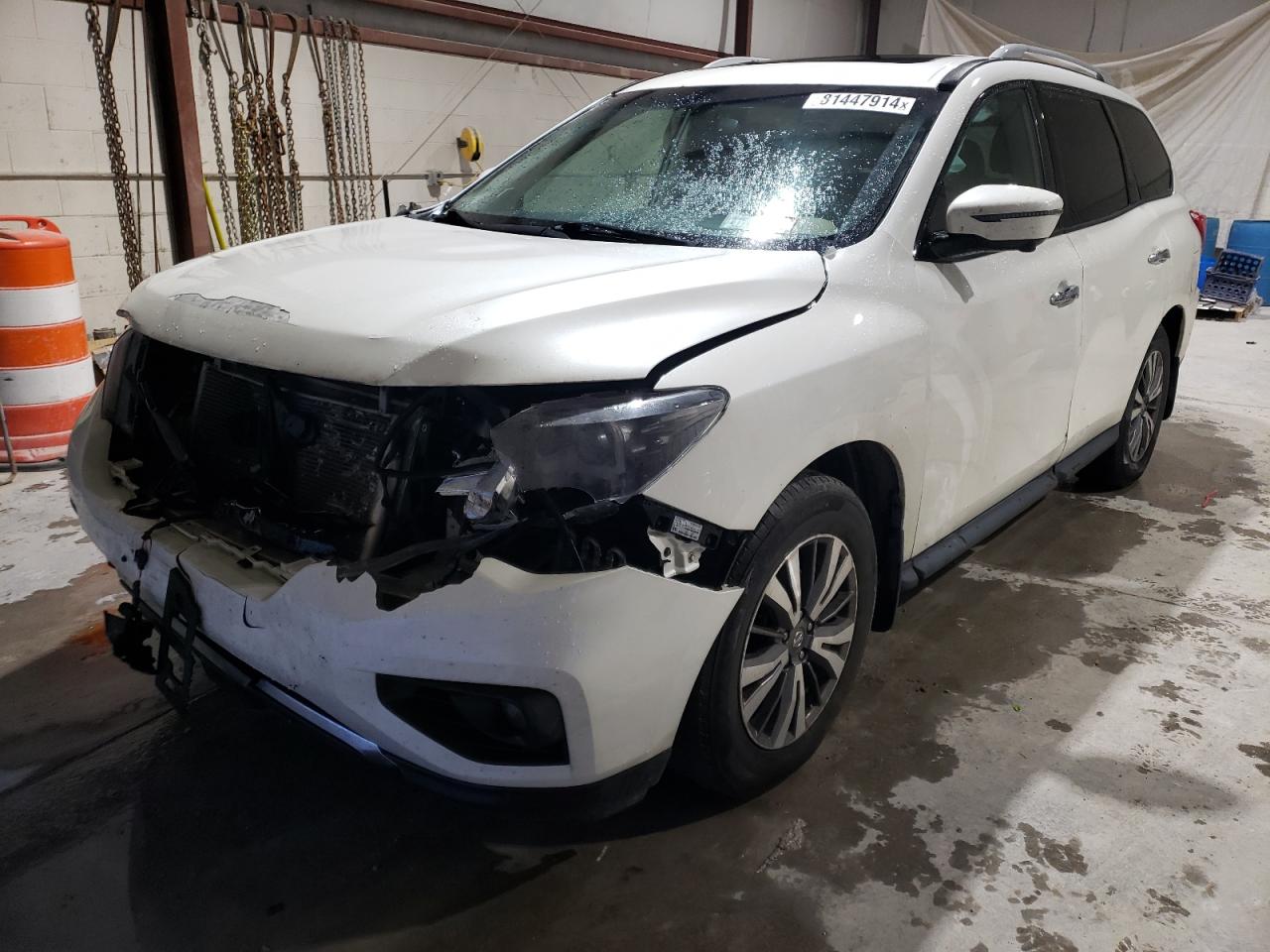 NISSAN PATHFINDER 2017