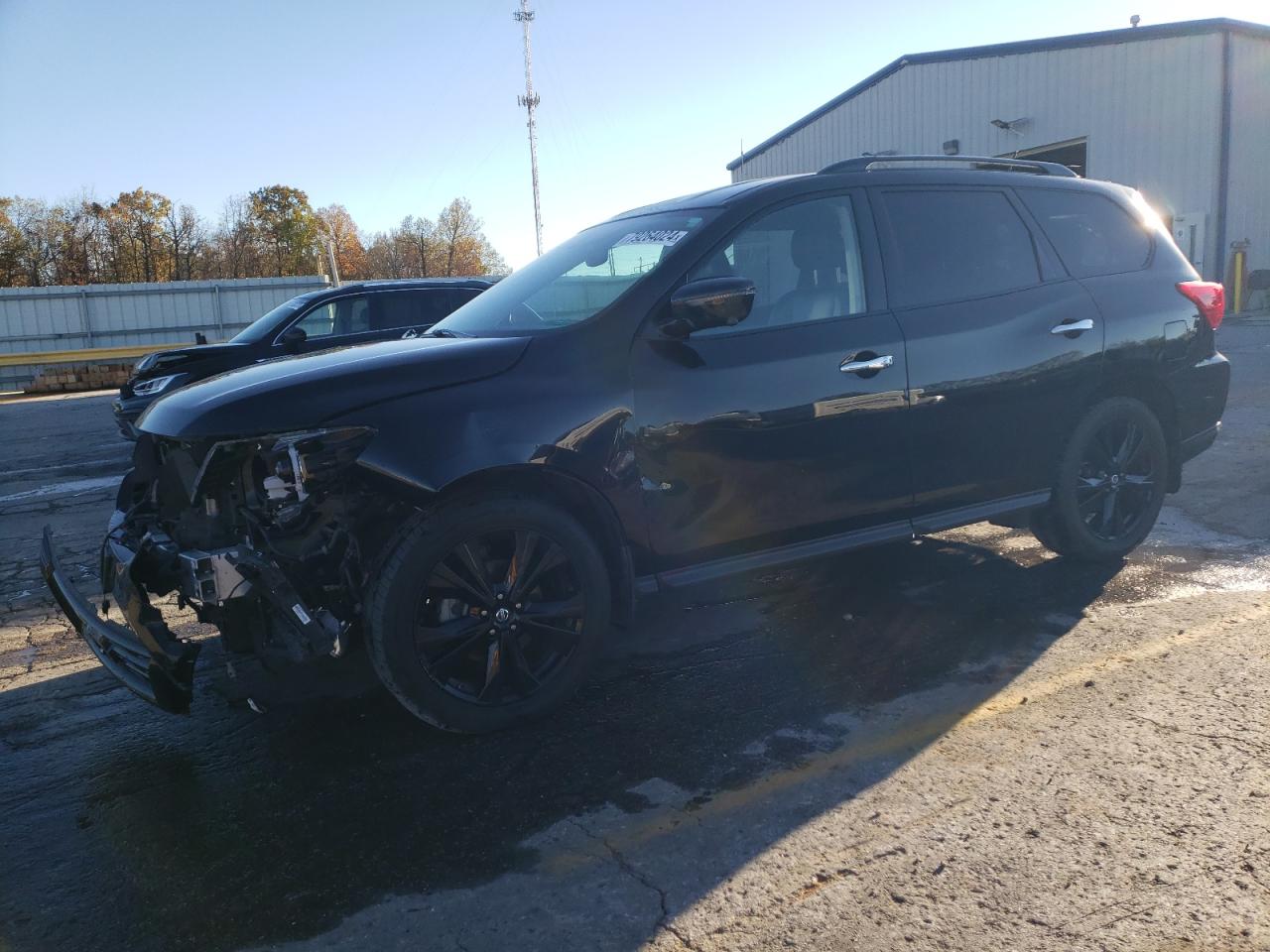 NISSAN PATHFINDER 2018