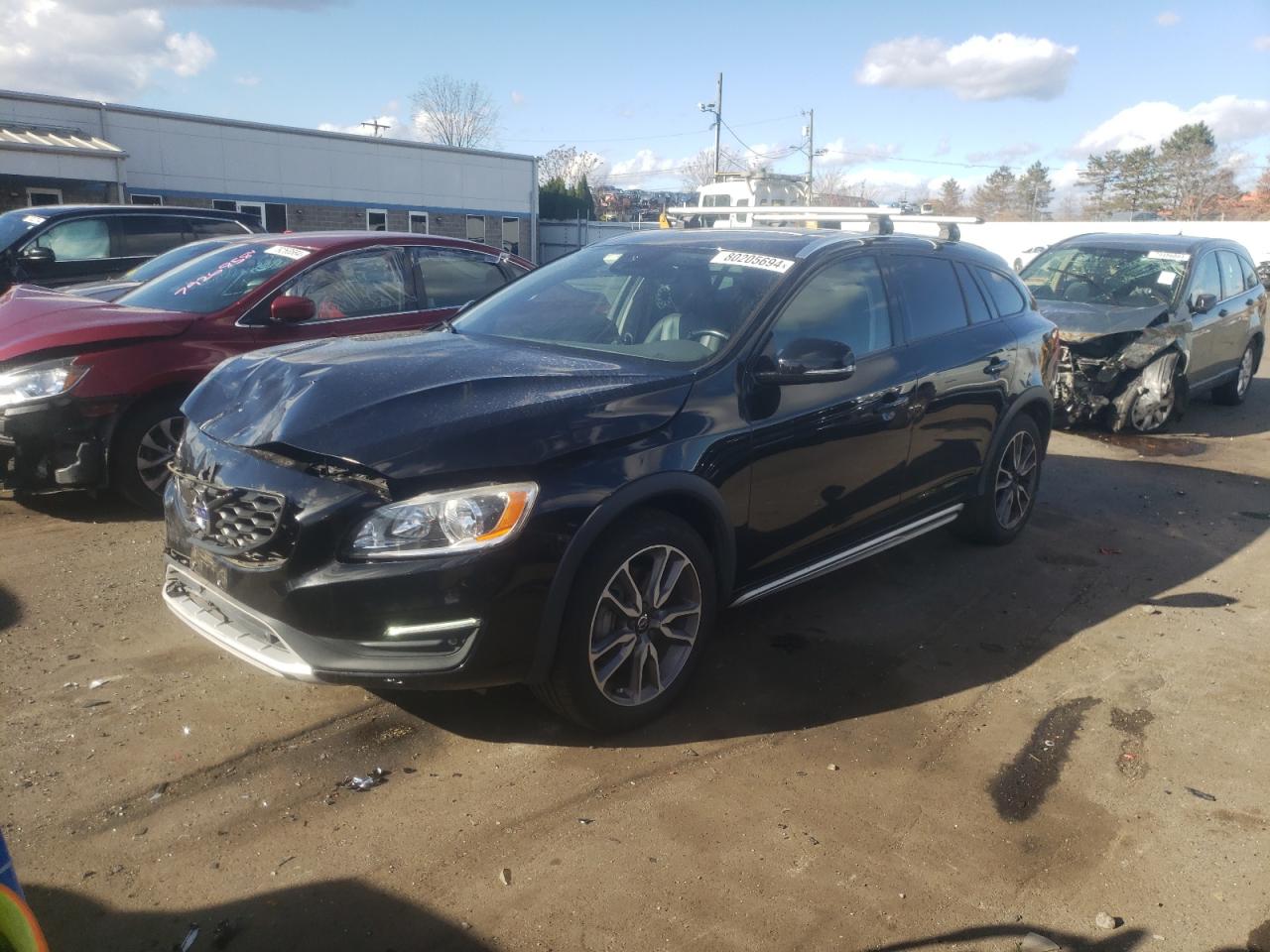 VOLVO V60 CROSS 2018