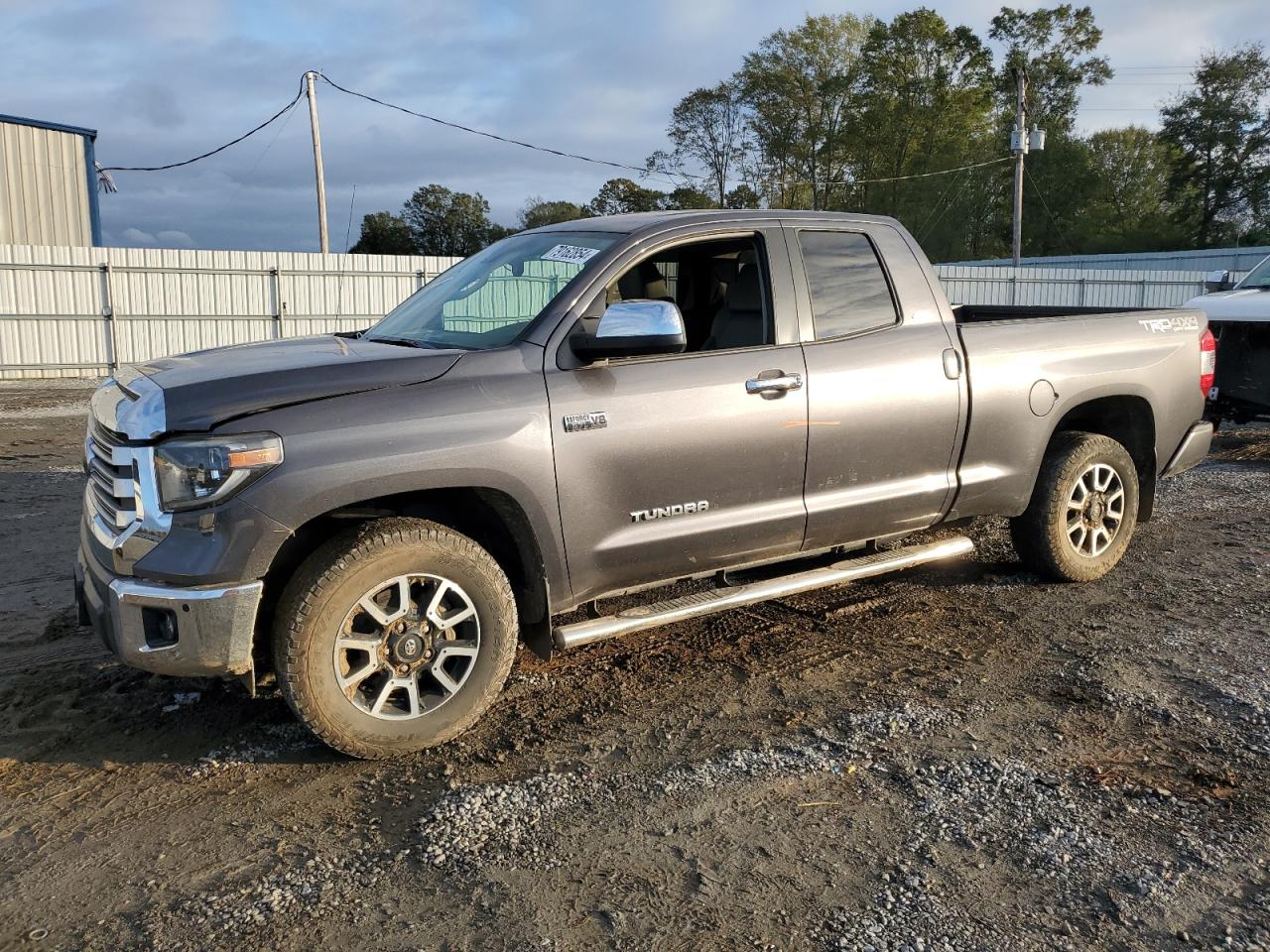 TOYOTA TUNDRA DOU 2019