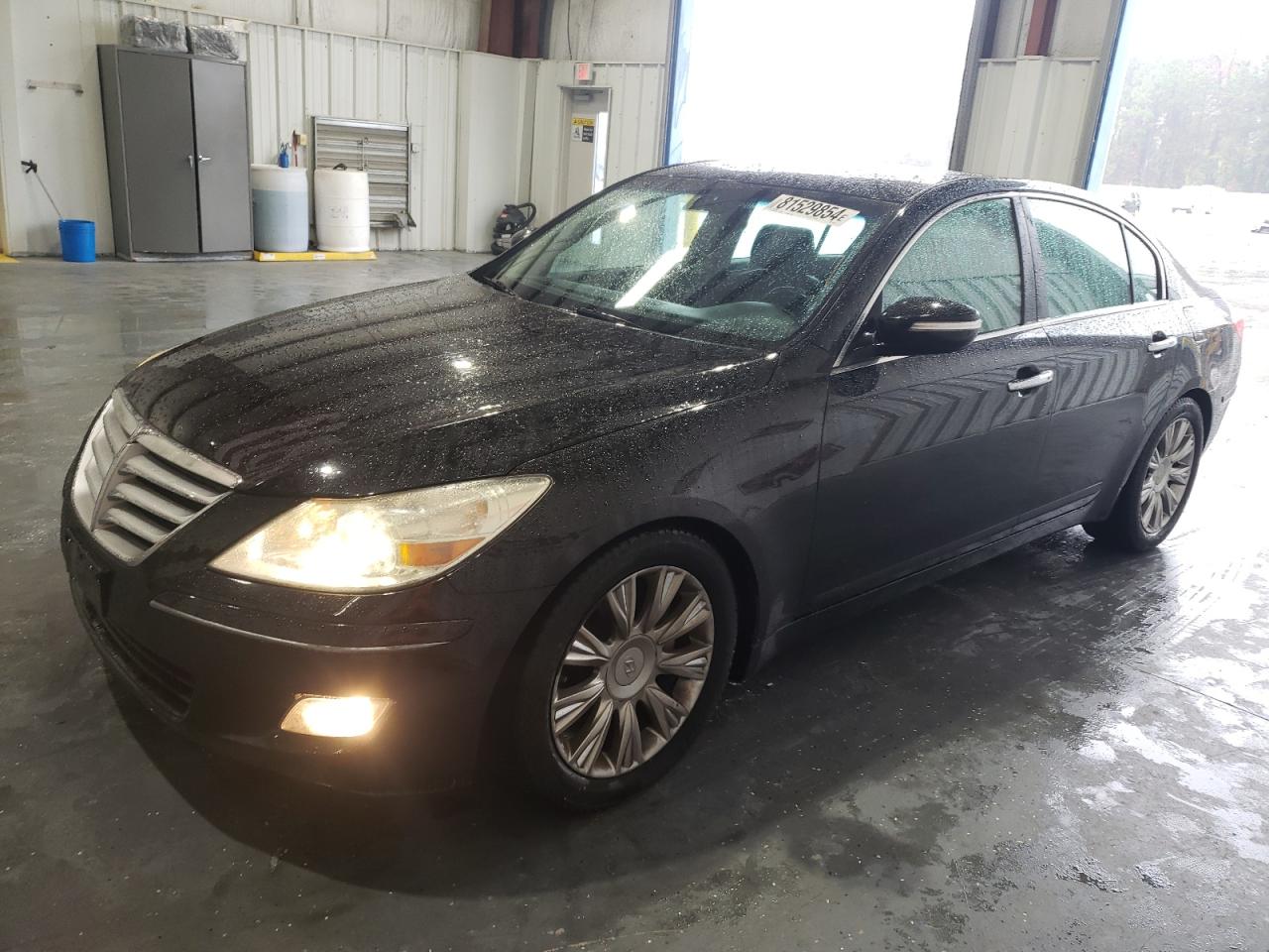 HYUNDAI GENESIS 3. 2009