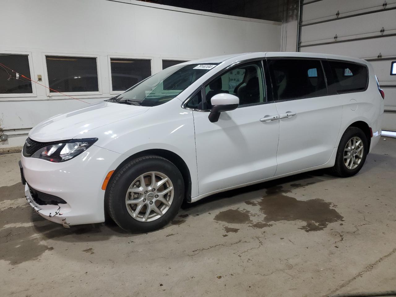 CHRYSLER VOYAGER LX 2022