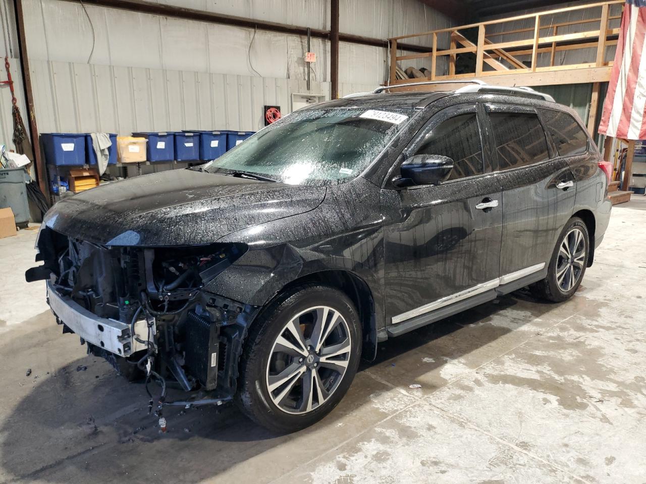 NISSAN PATHFINDER 2017