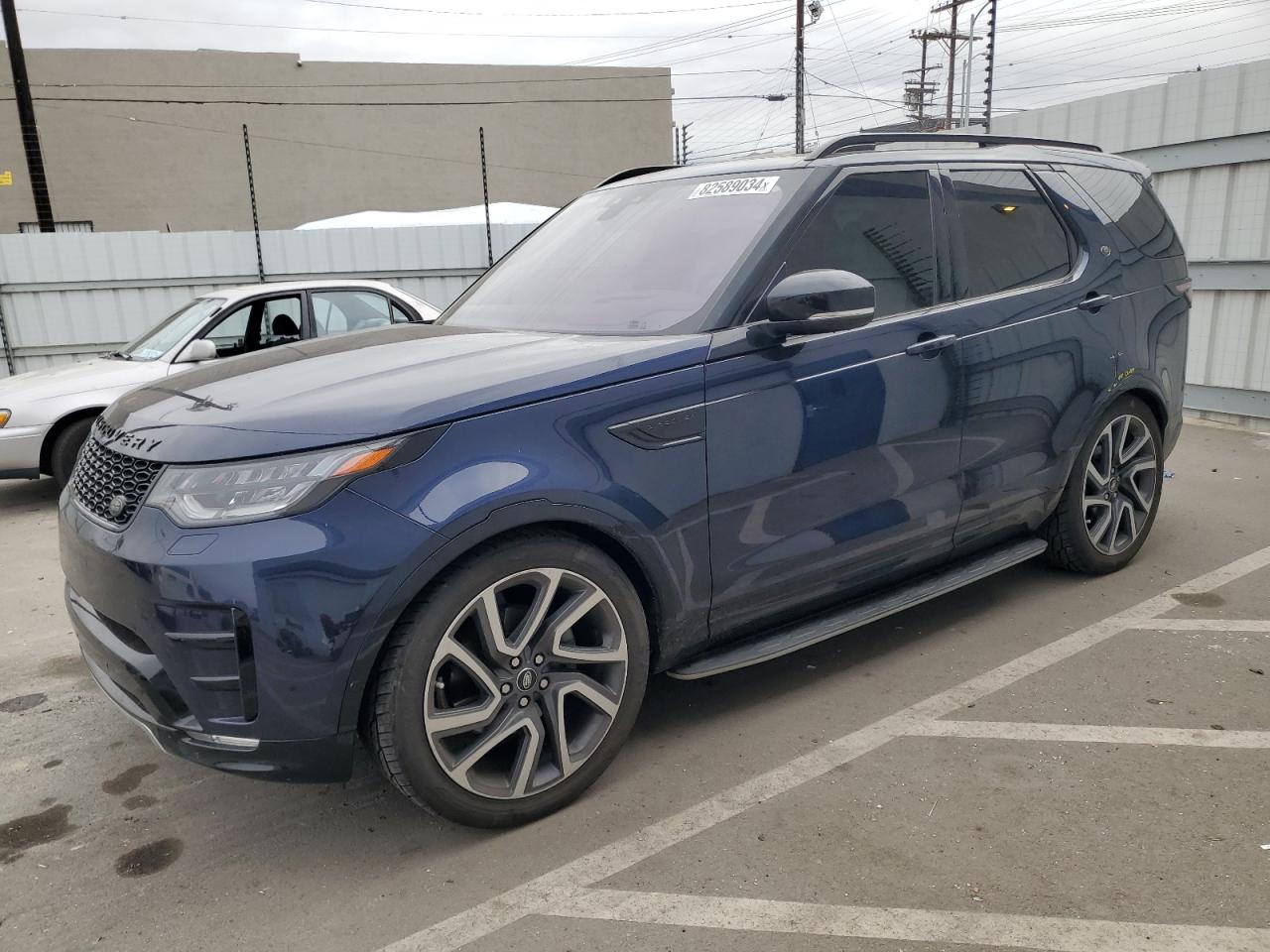 LAND ROVER DISCOVERY 2019