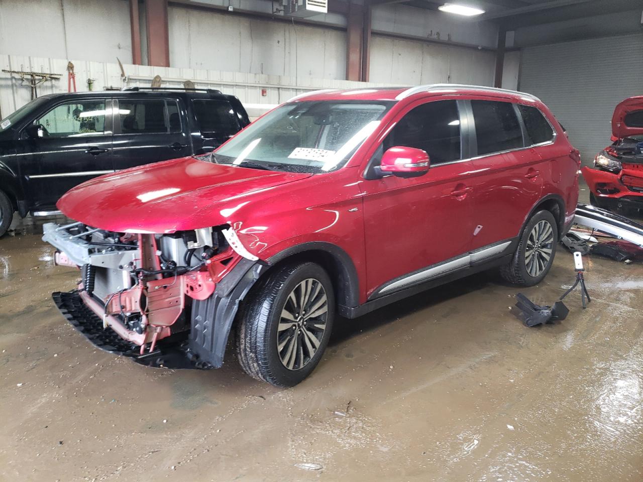 MITSUBISHI OUTLANDER 2020