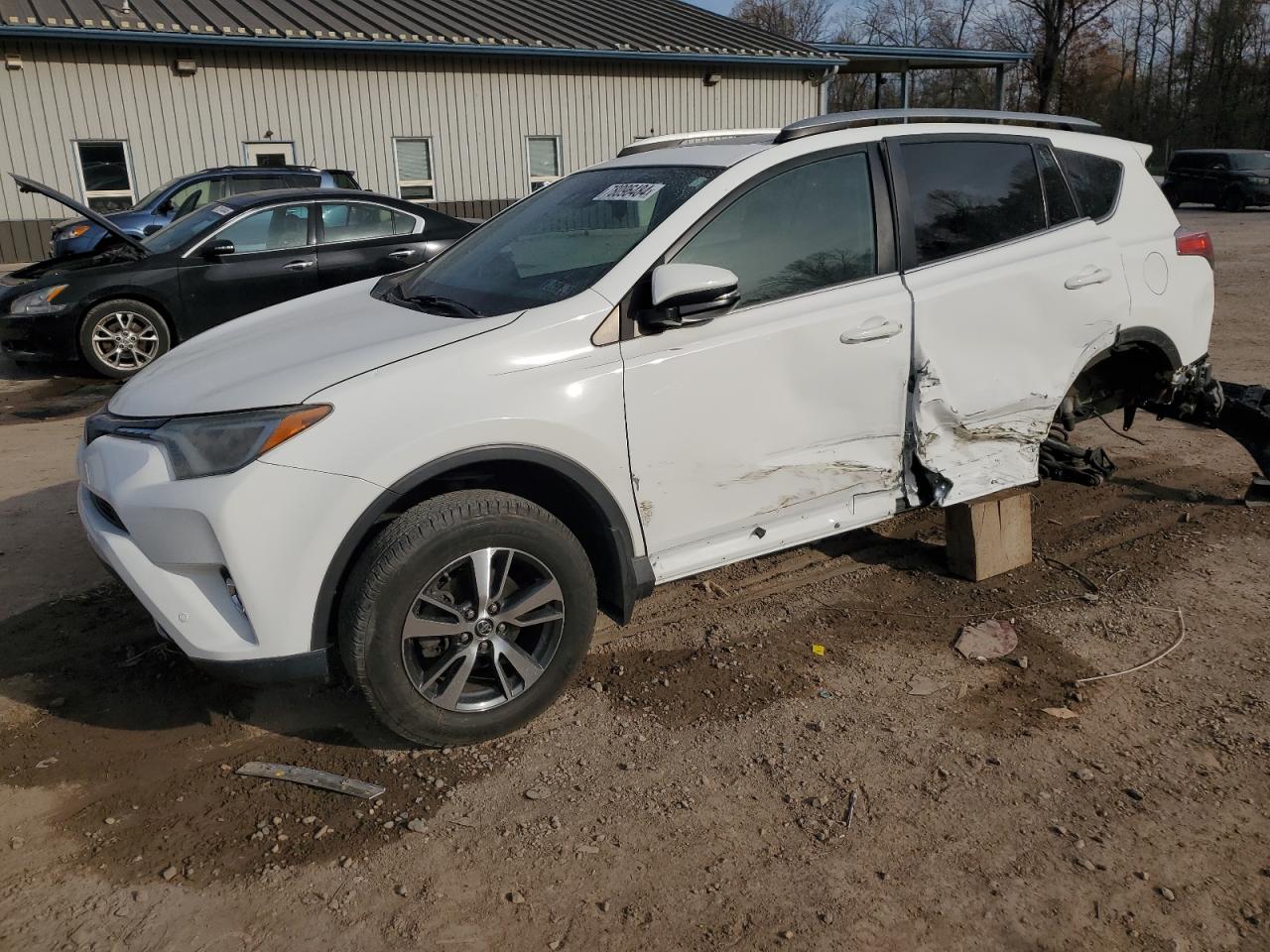 TOYOTA RAV4 ADVEN 2018