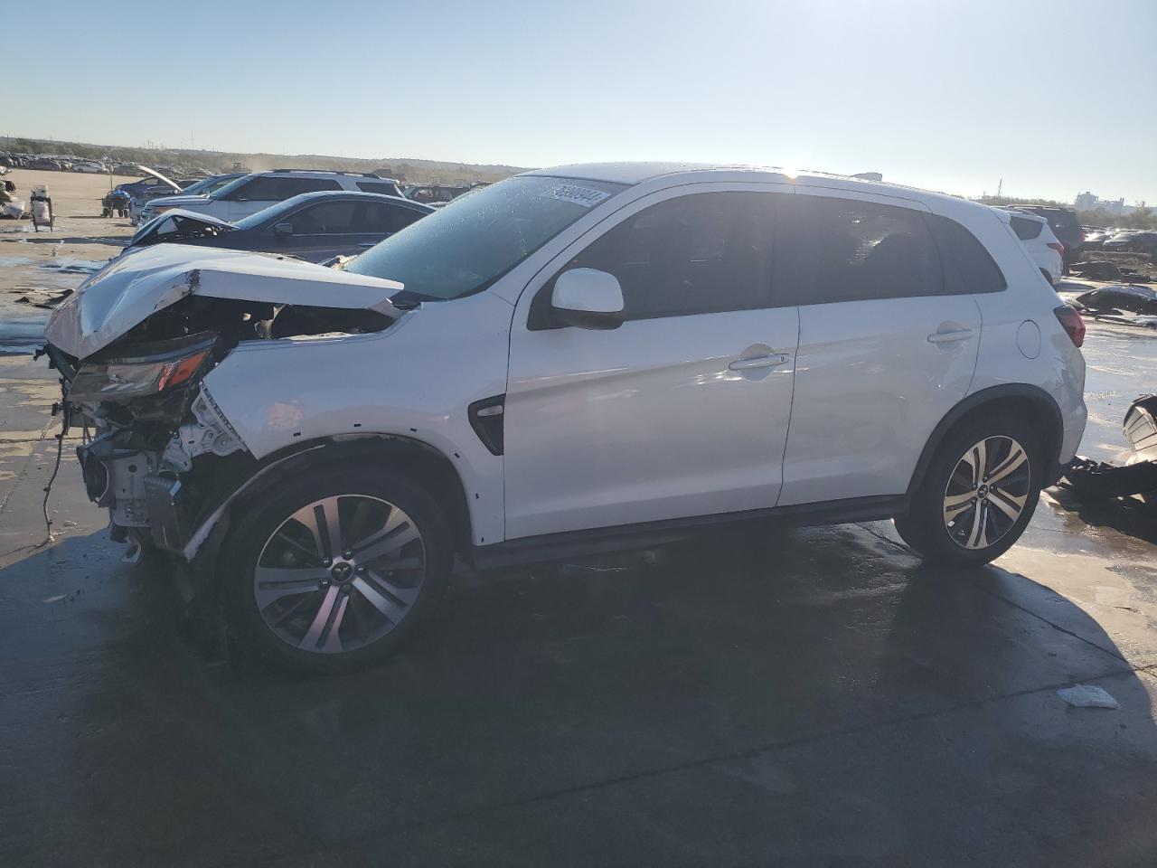 MITSUBISHI OUTLANDER 2020