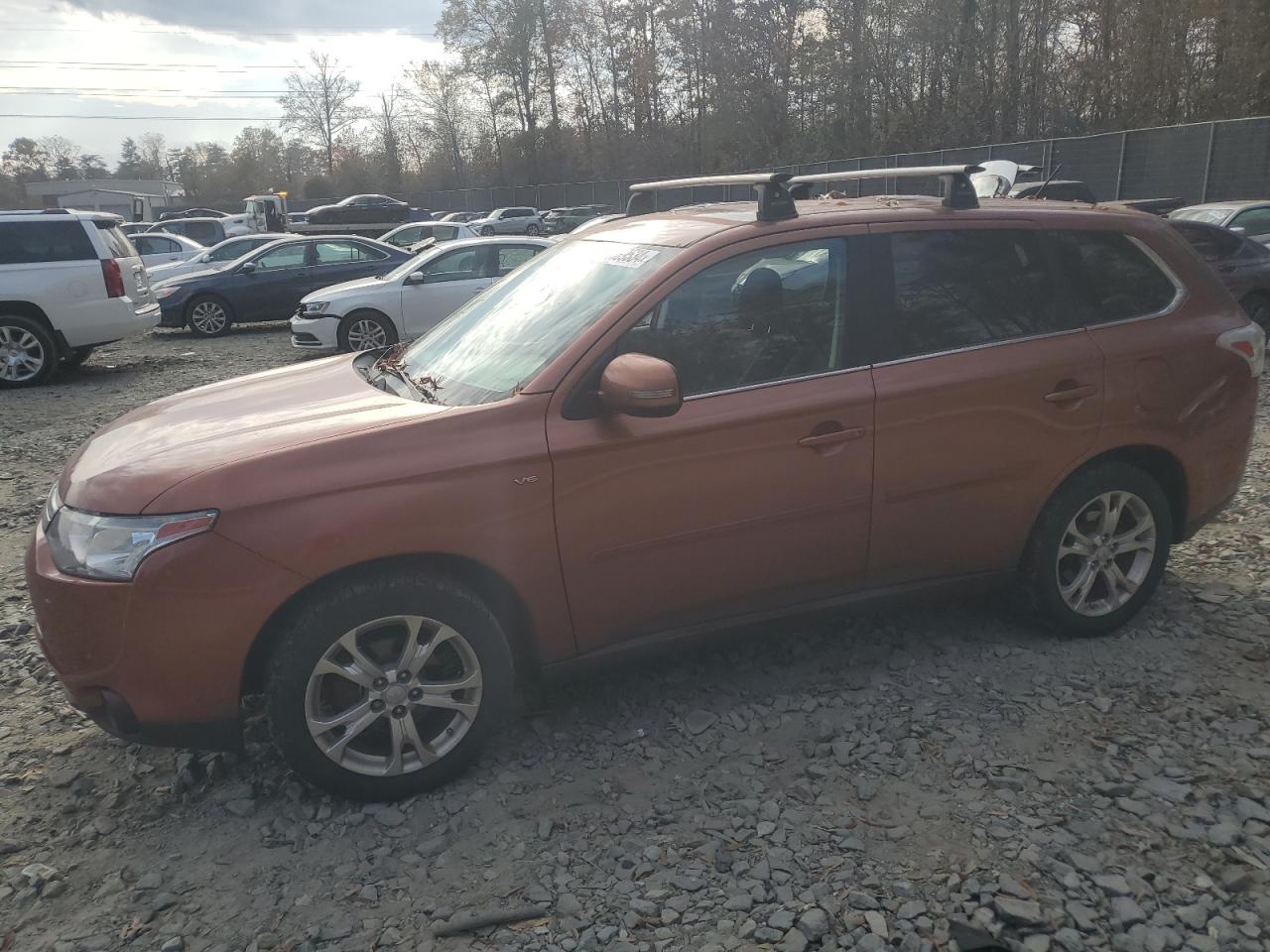 MITSUBISHI OUTLANDER 2014