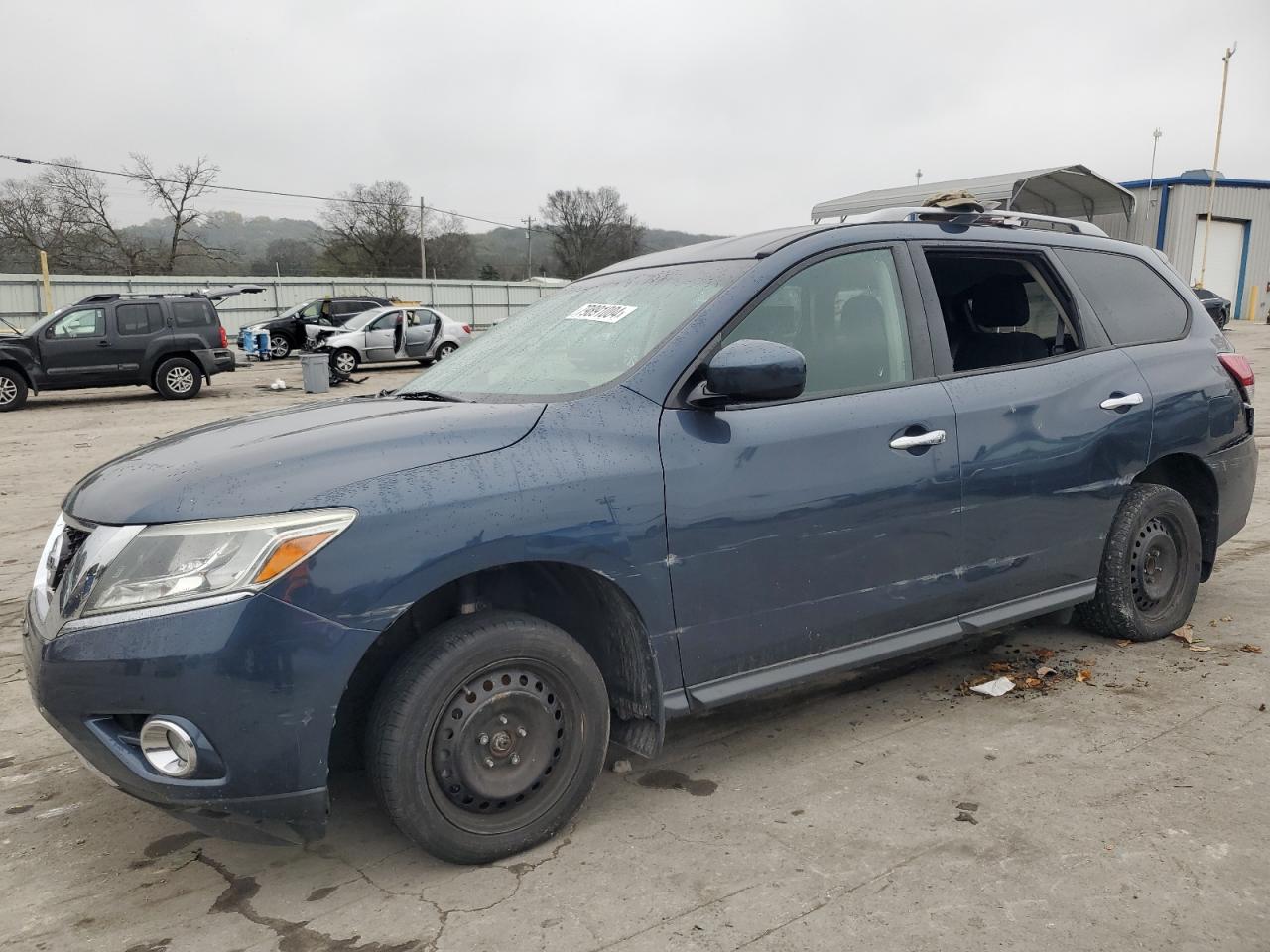 NISSAN PATHFINDER 2015