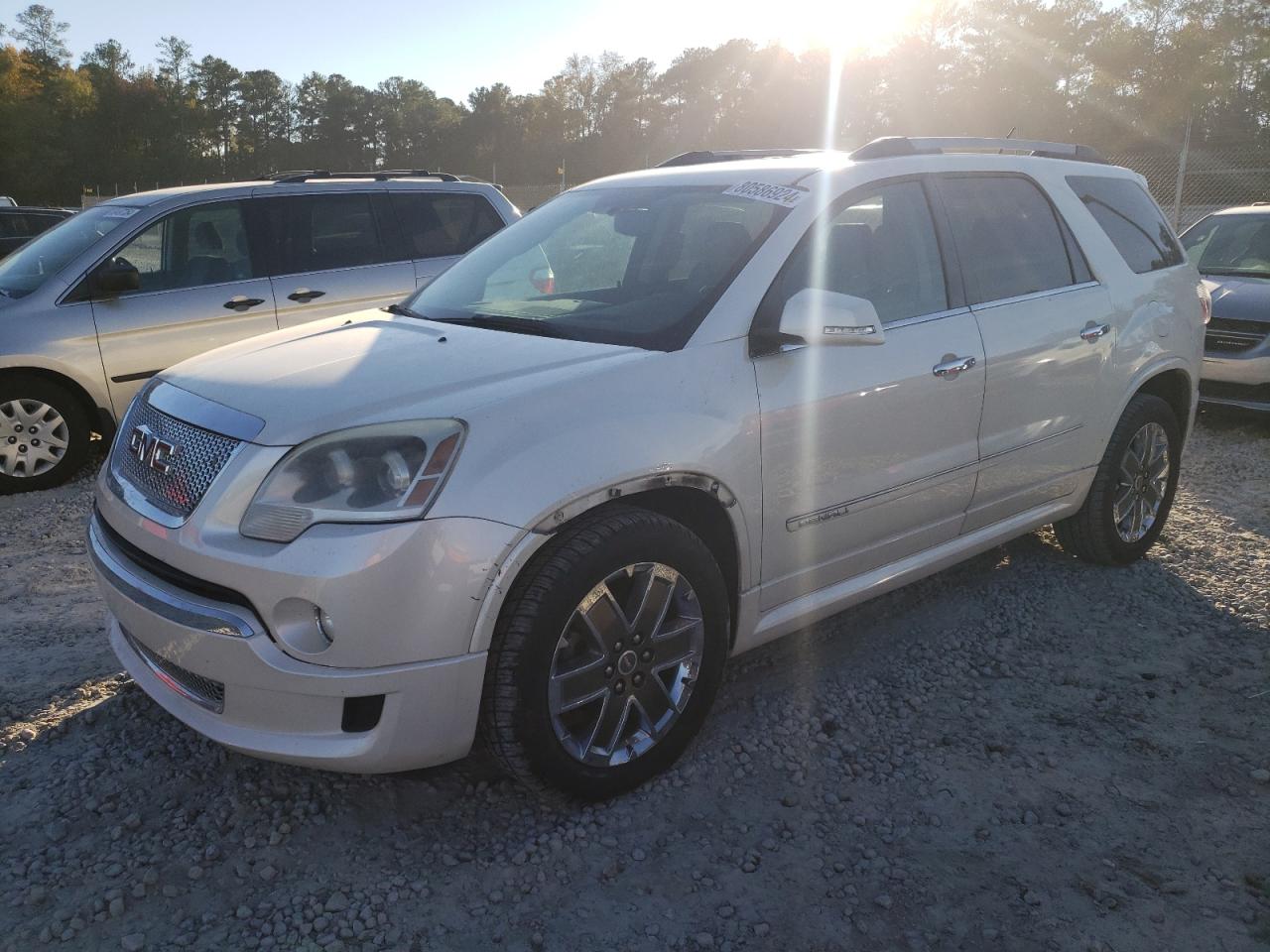 GMC ACADIA DEN 2011