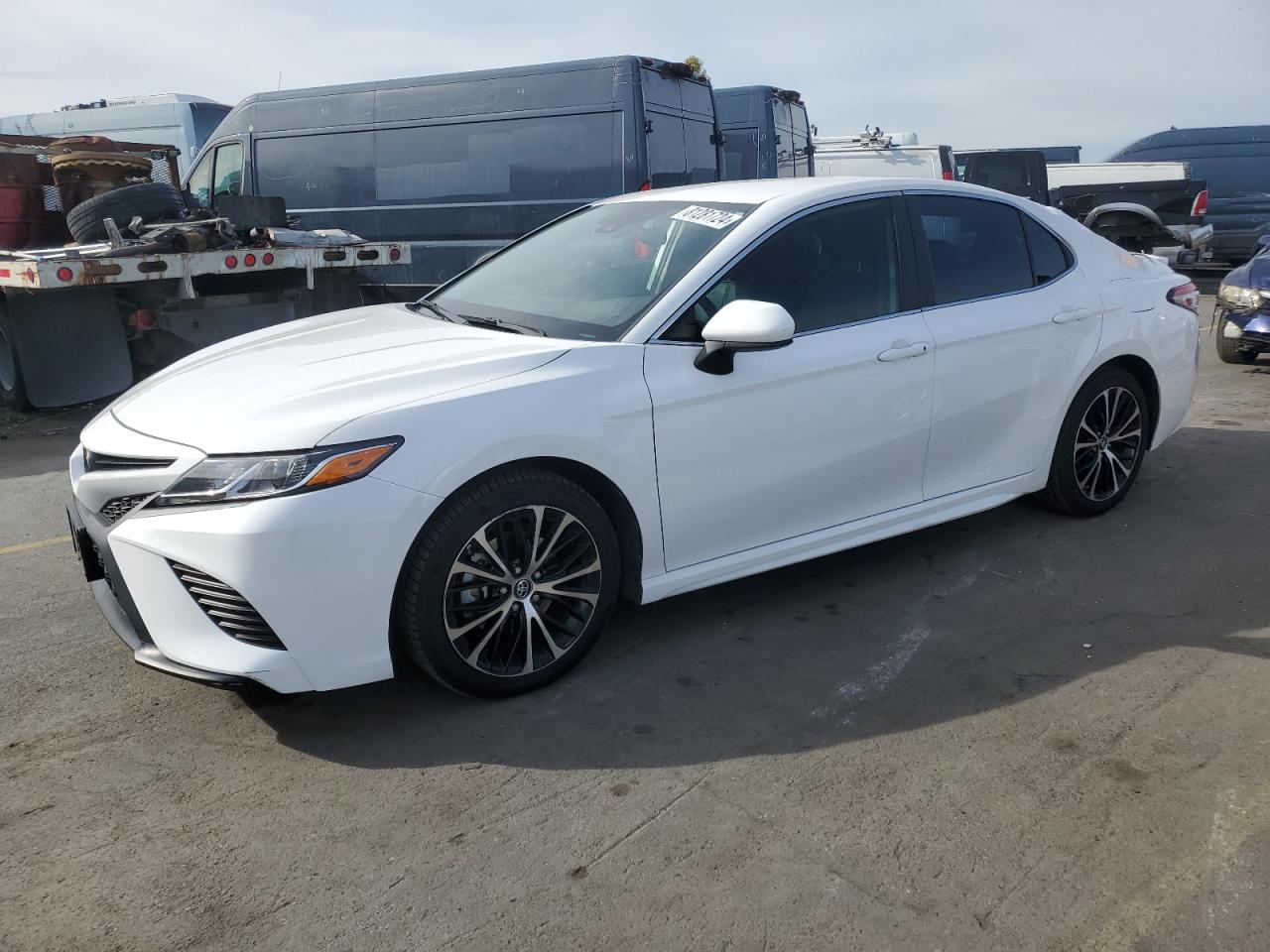 TOYOTA CAMRY L 2019