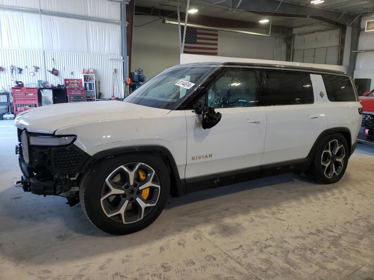 RIVIAN R1S LAUNCH 2022