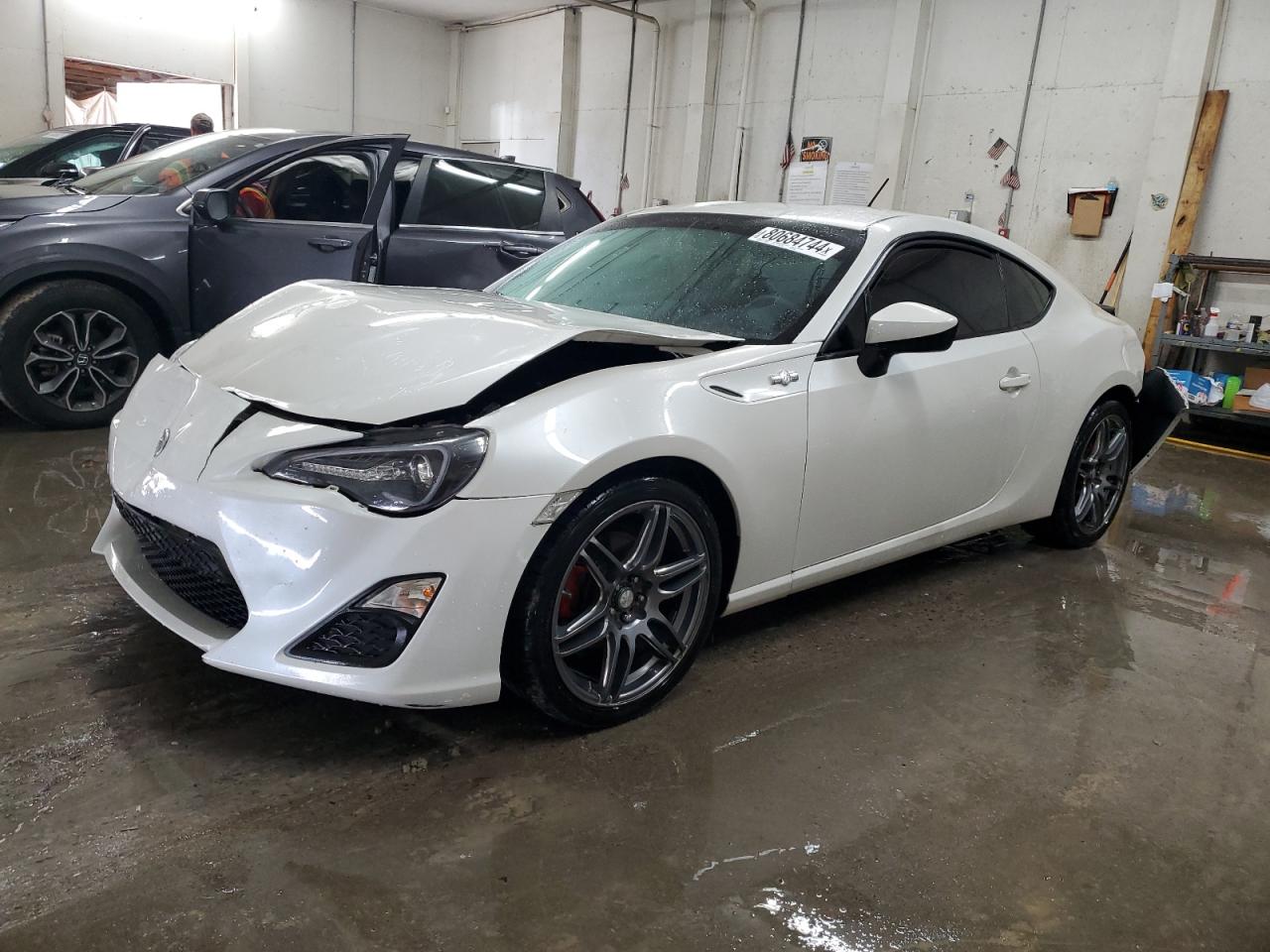 SCION FR-S 2013