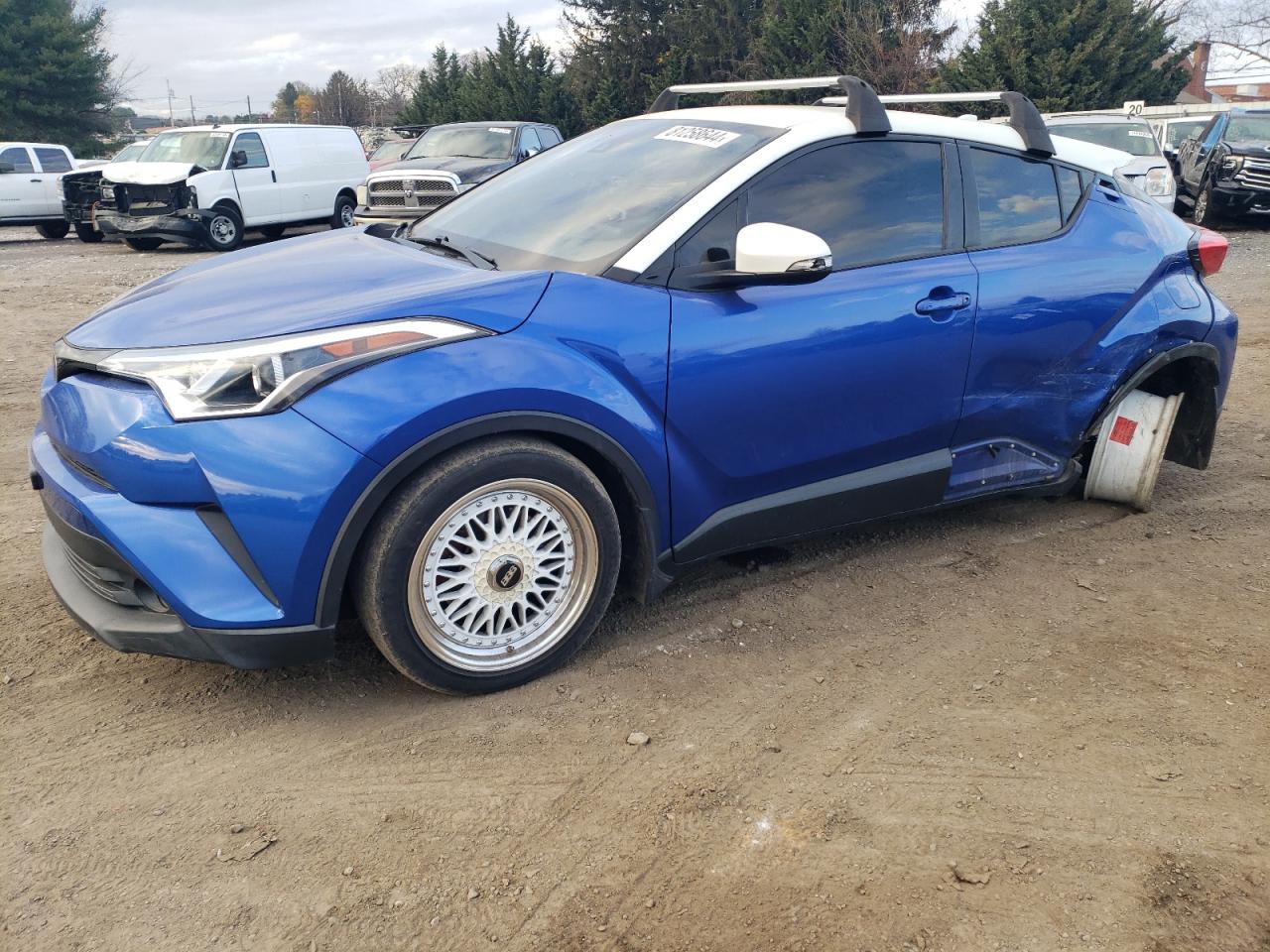 TOYOTA C-HR XLE 2018